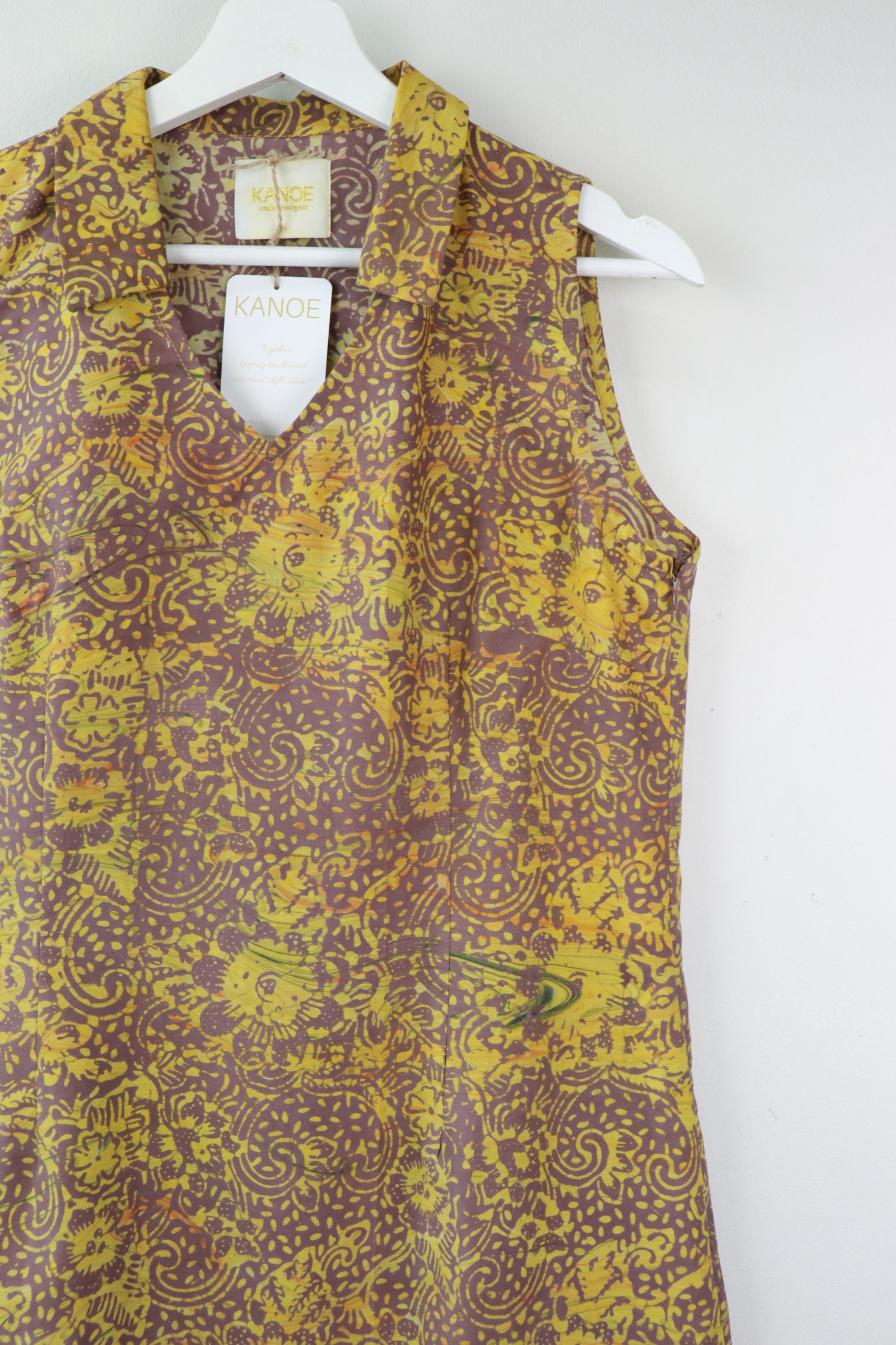 Collar V-neck Batik Dress - Sunflower Shine (M) [Handmade]