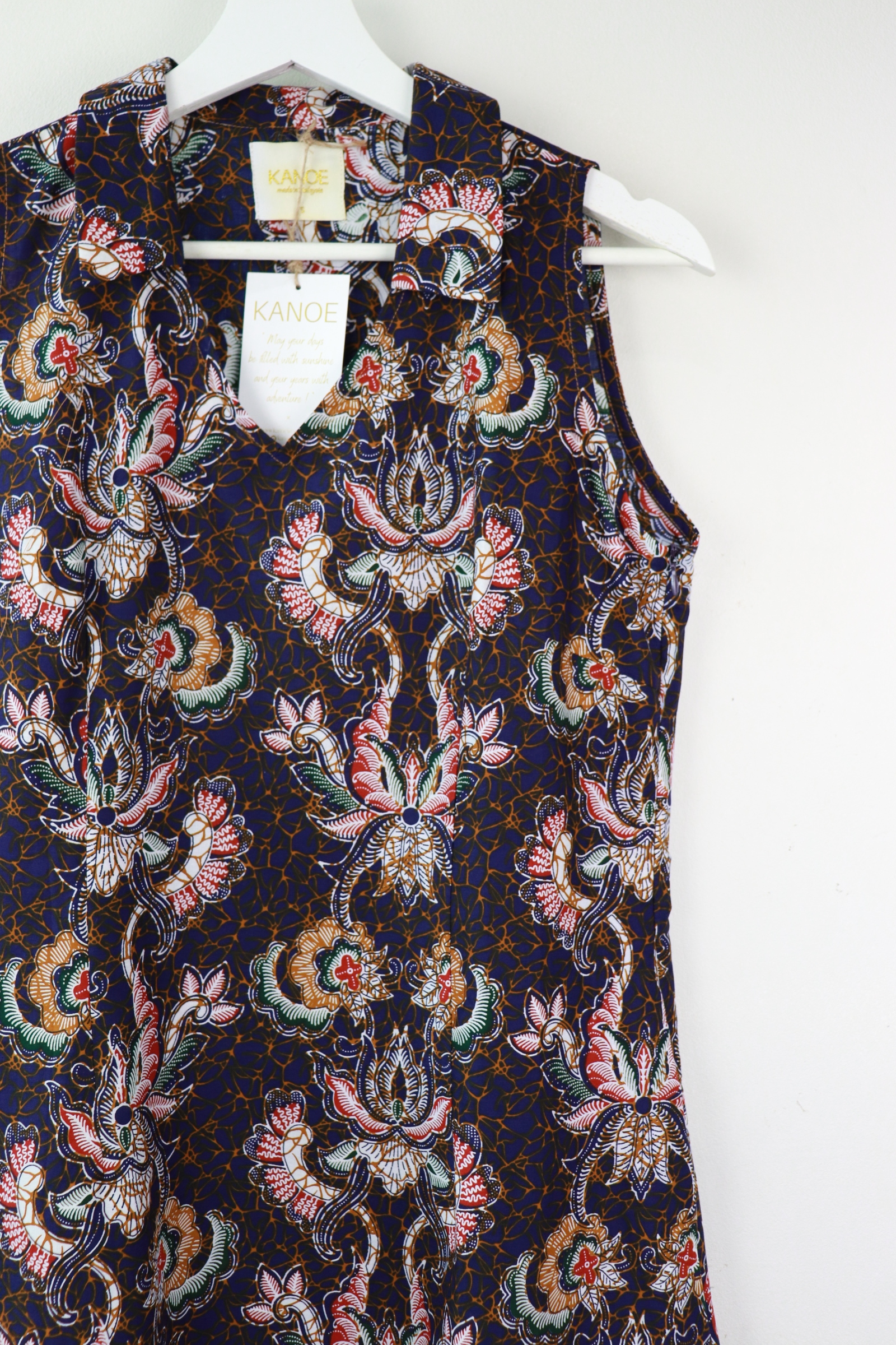 Collared V-neck Batik Dress - Brave