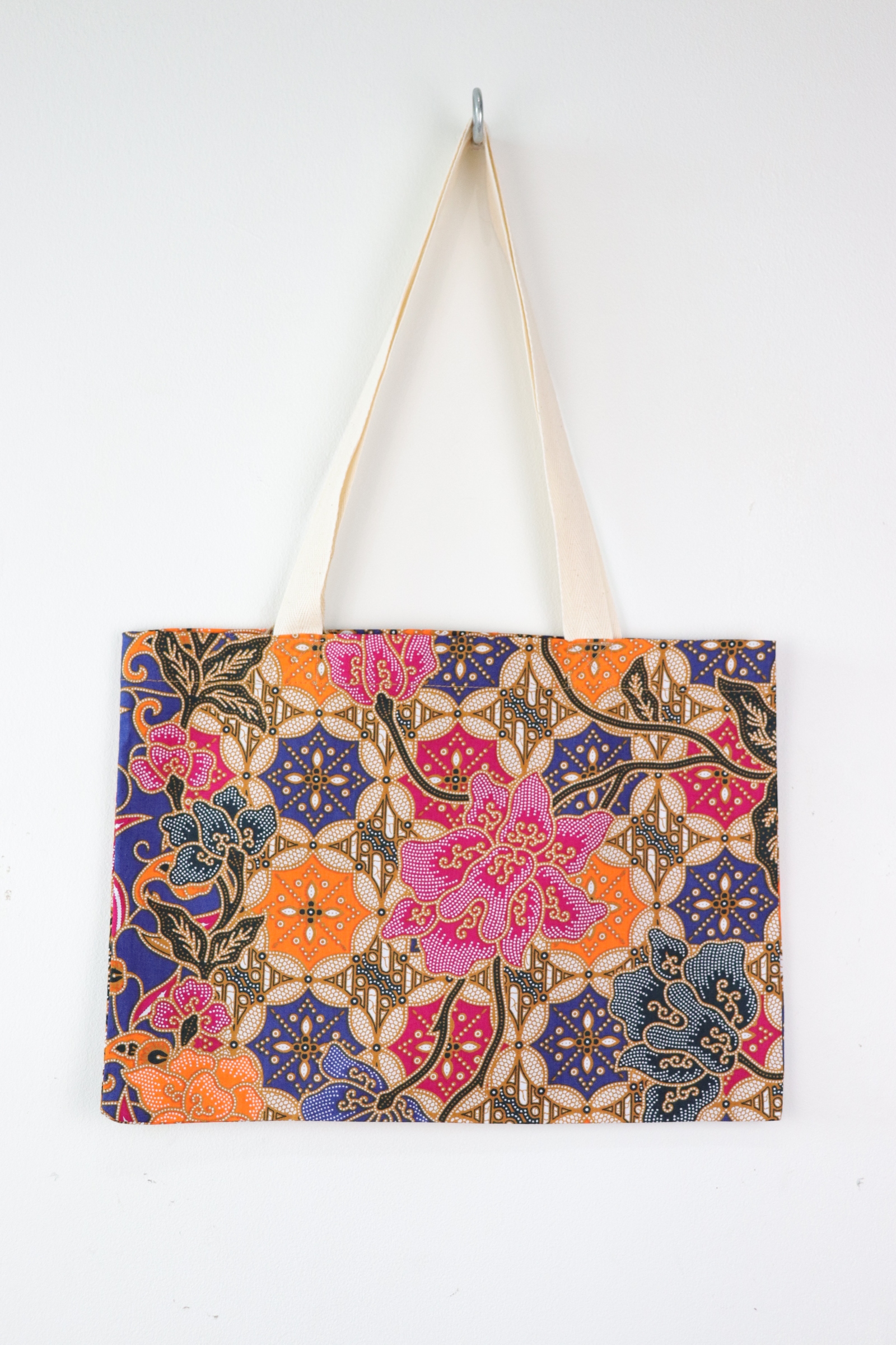 Mini Batik Totebag - Rosy Radiant