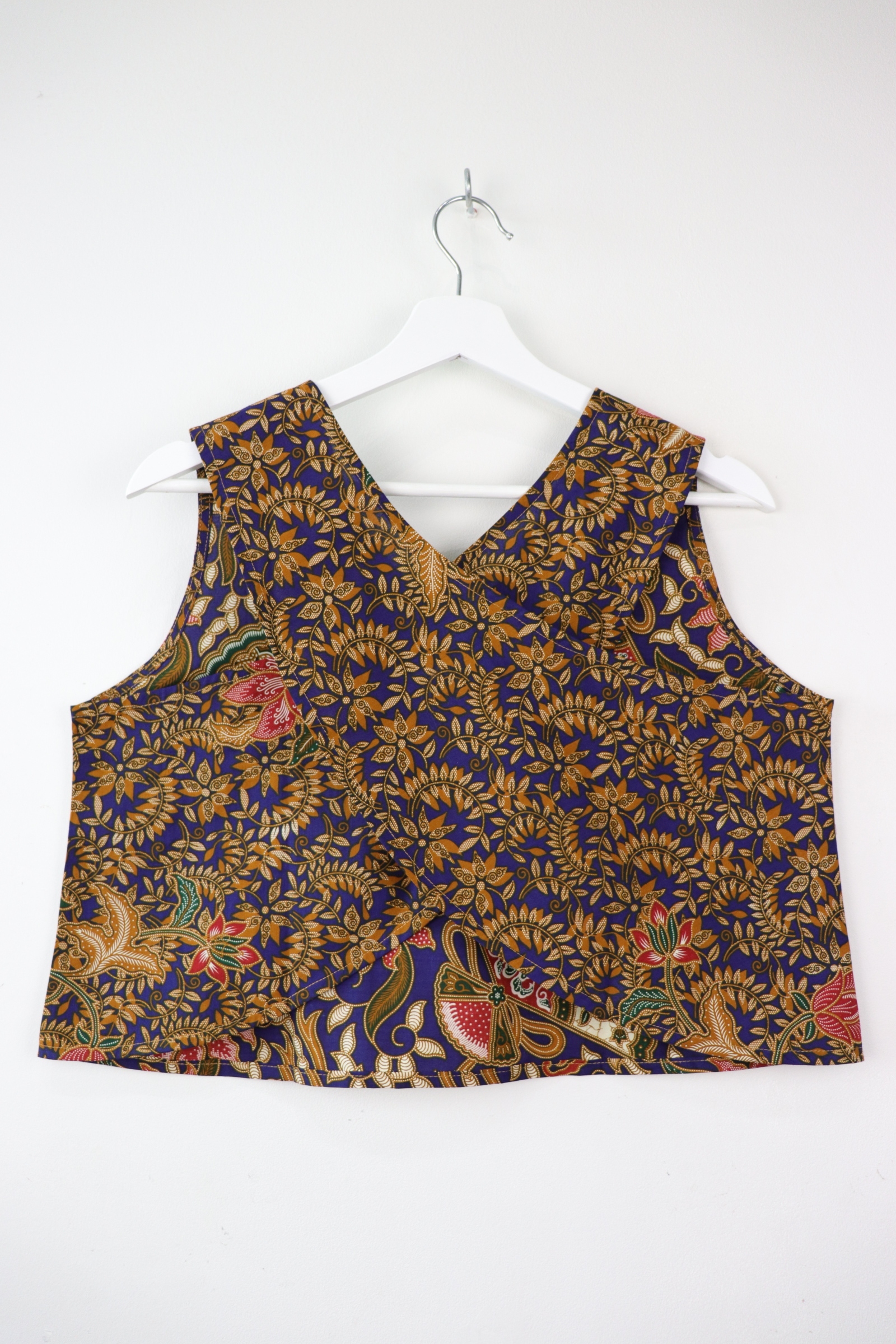 Two-Tone Napkin Batik Top - Kue Lapis (M)