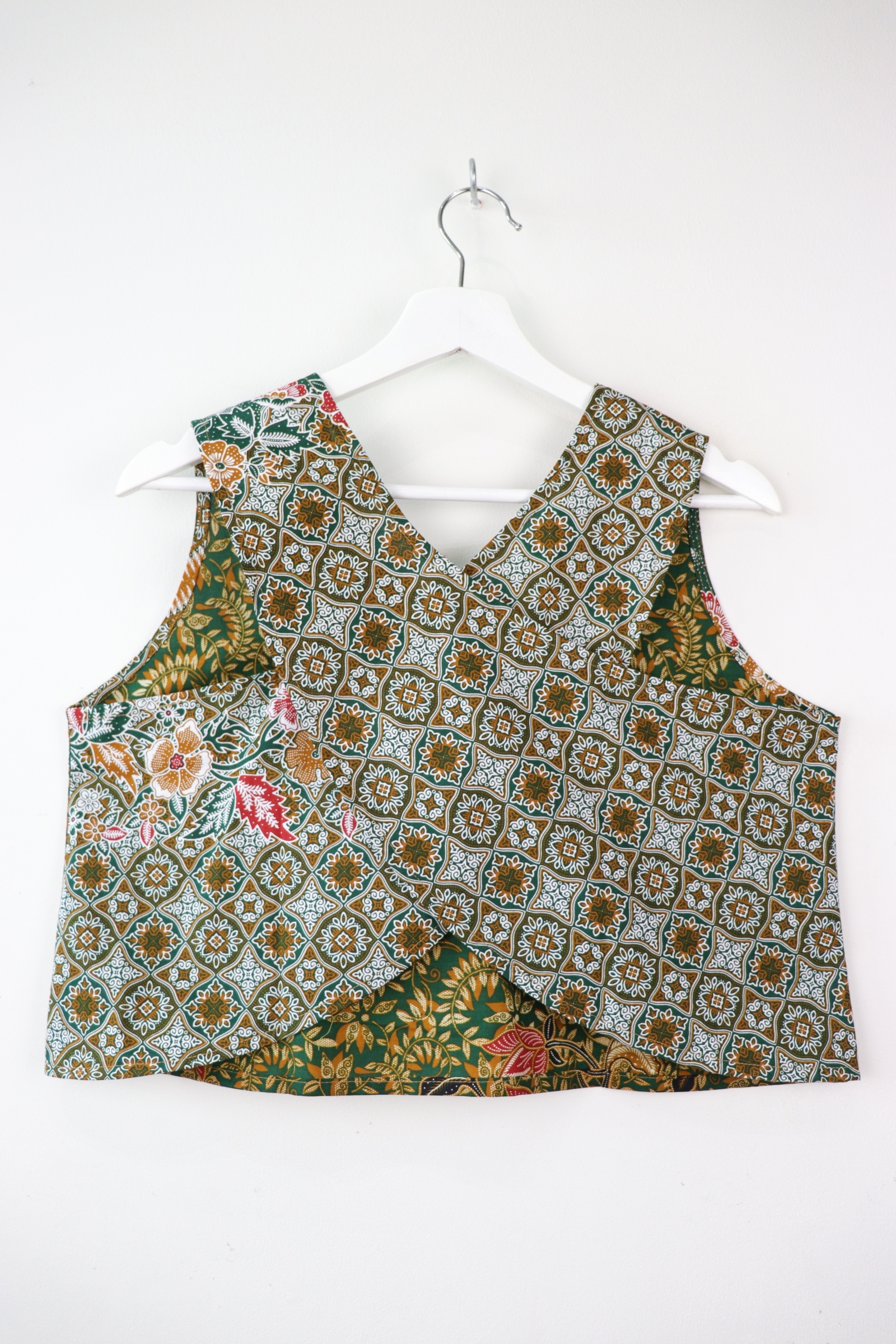 Two-Tone Napkin Batik Top - Ondeh-Ondeh (M)