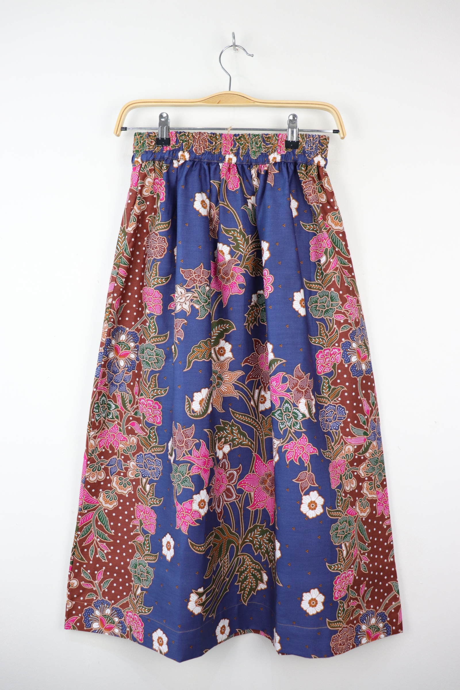 Batik Maxi Skirt - Burberry (M)