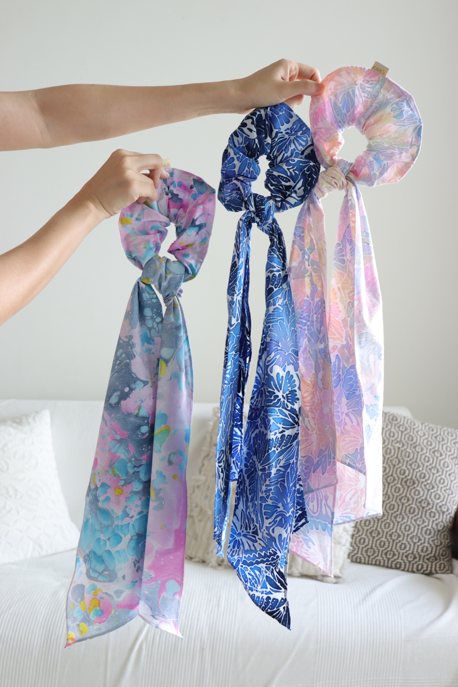 Maxi Batik Scrunchie w/ Ribbon [ Limited Edition ]