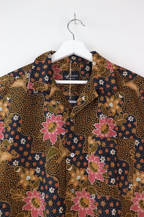 batik-mens-open-collar-shirt13.JPG