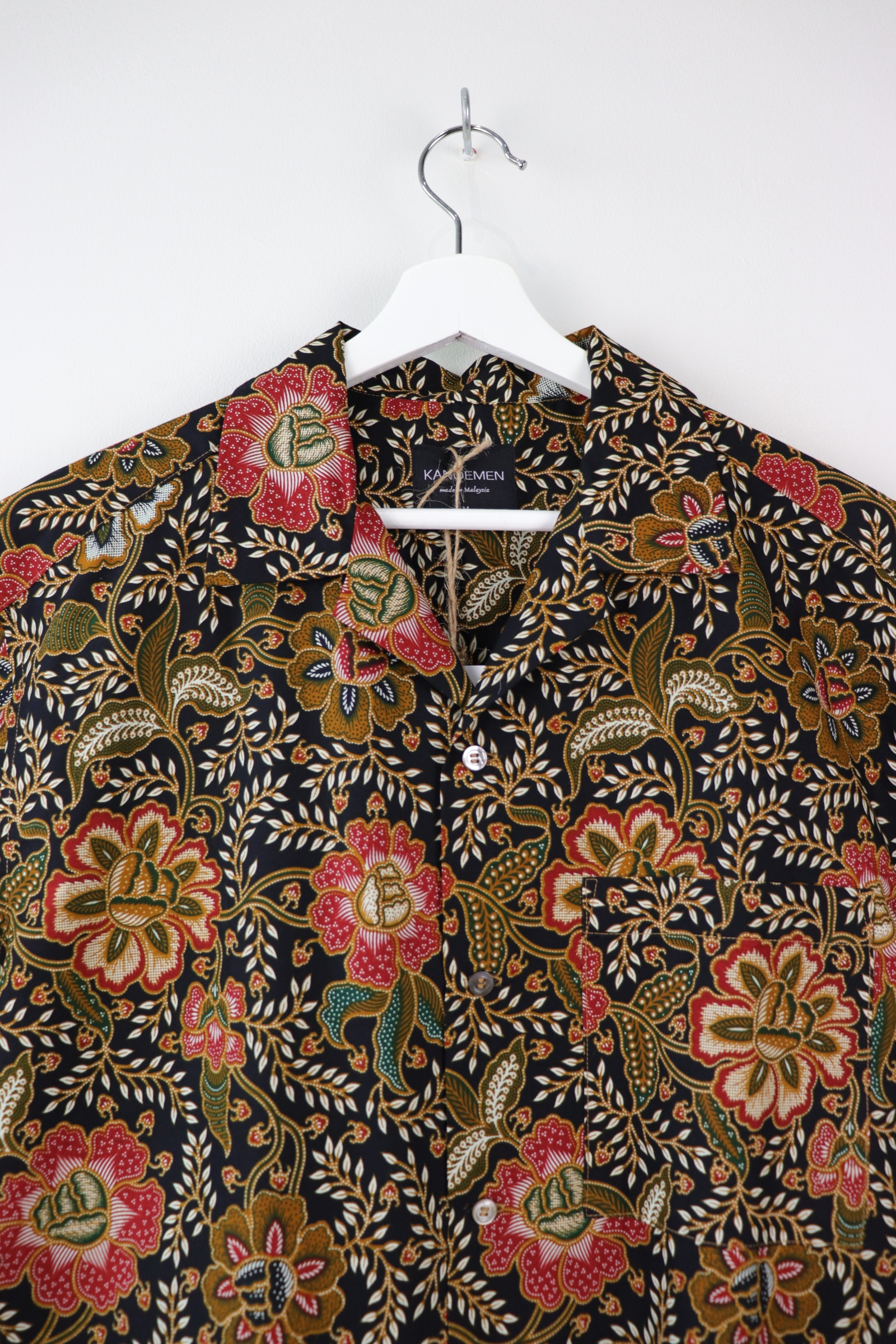 Mens Open Collar Shirt - Raffelsia (Black) (M)