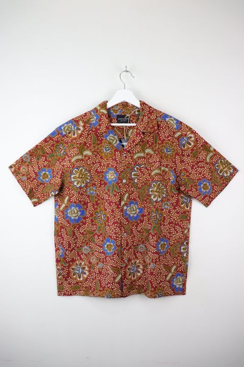 batik-mens-open-collar-shirt195.JPG