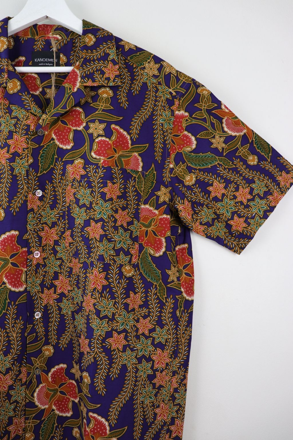 batik-mens-open-collar-shirt269.JPG
