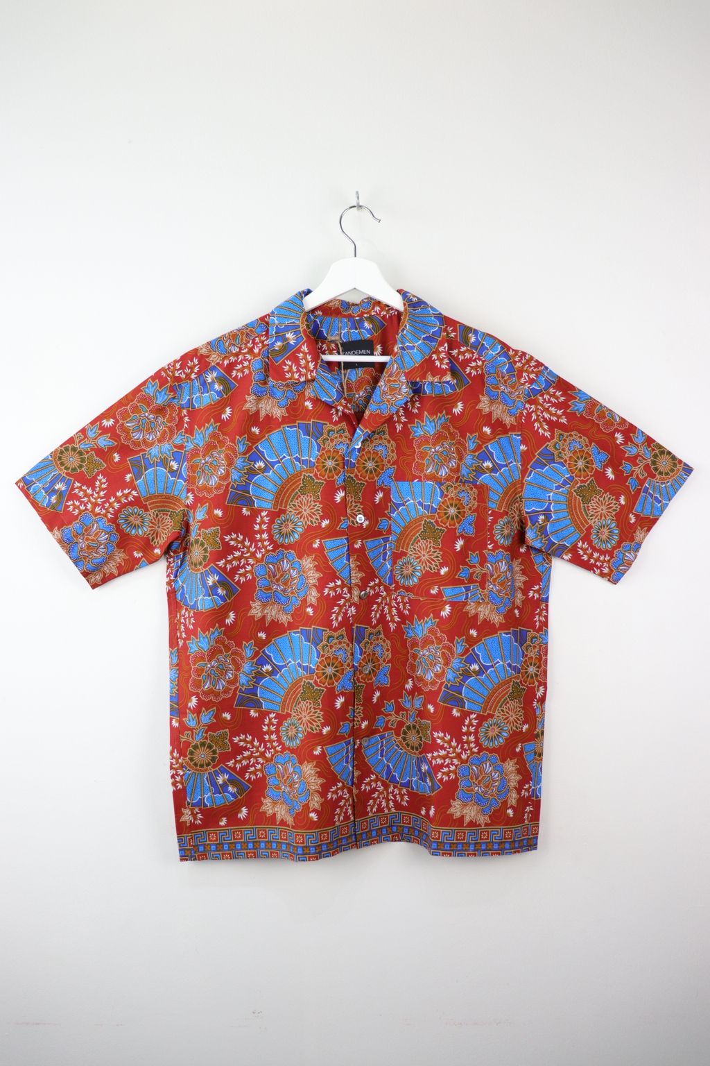 batik-mens-open-collar-shirt287.JPG