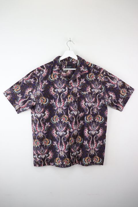 batik-mens-open-collar-shirt318.JPG