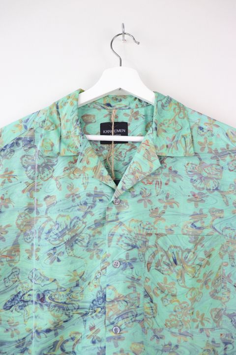 batik-mens-open-collar-shirt414.JPG