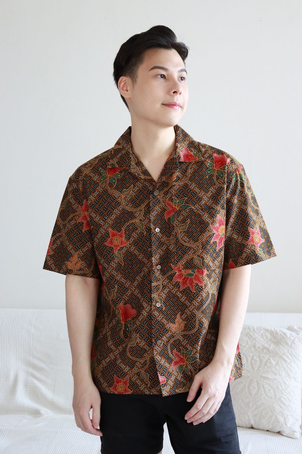 batik-mens-shirt-open-collar-kanoe-9.JPG