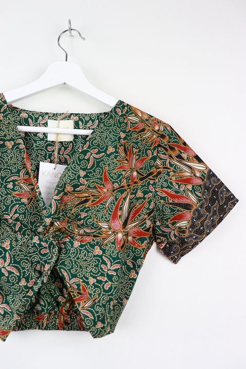 batik-twisted-front-top8