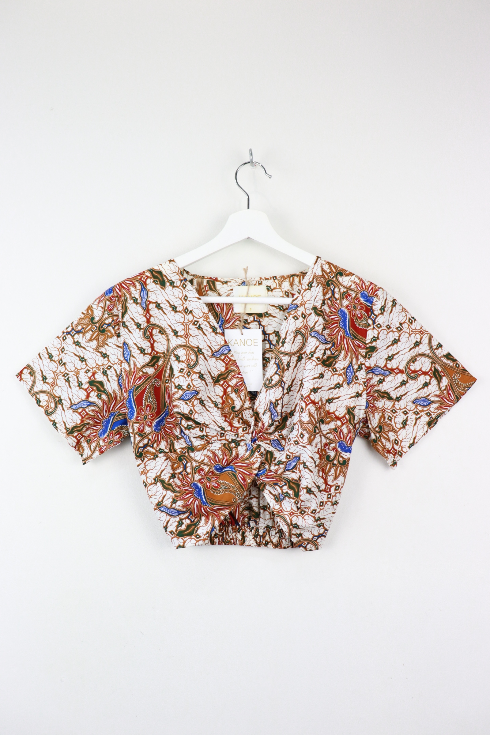 Twisted Front Batik Top - White Lotus (Light Blue)