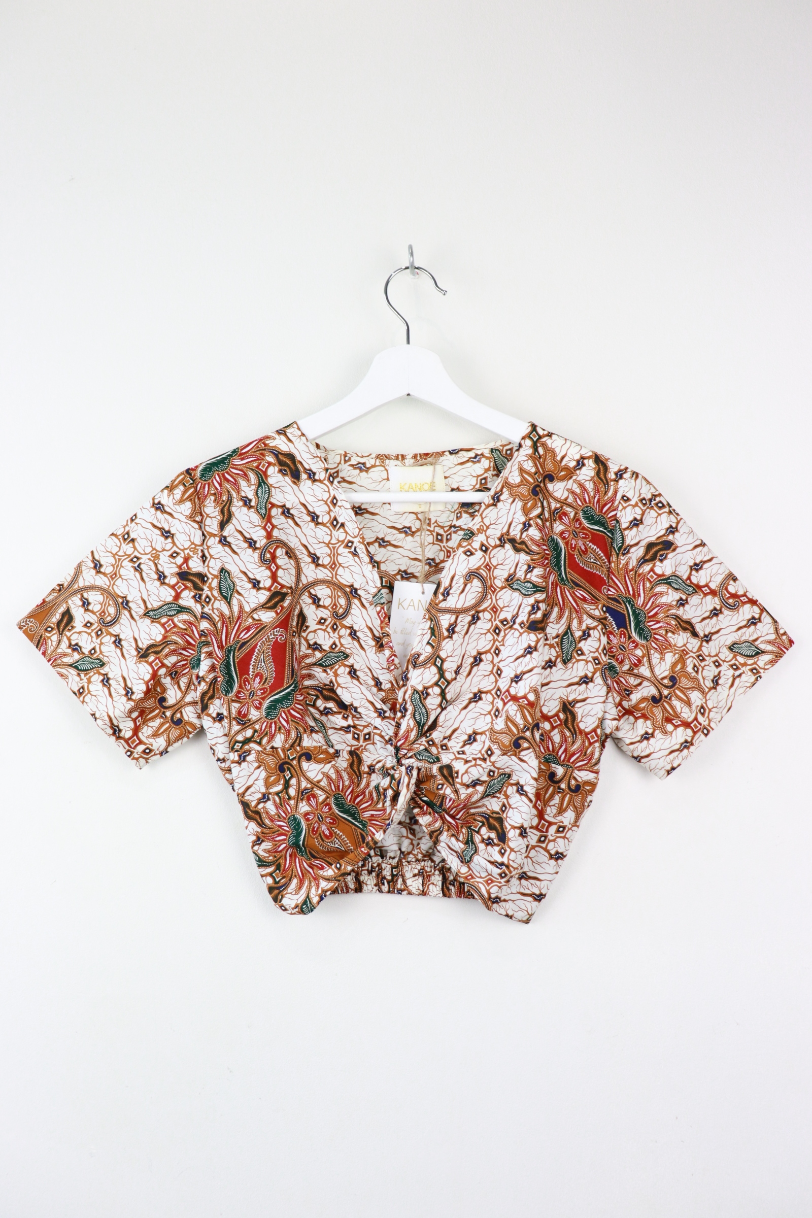 Twisted Front Batik Top - White Lotus (Dark Blue)