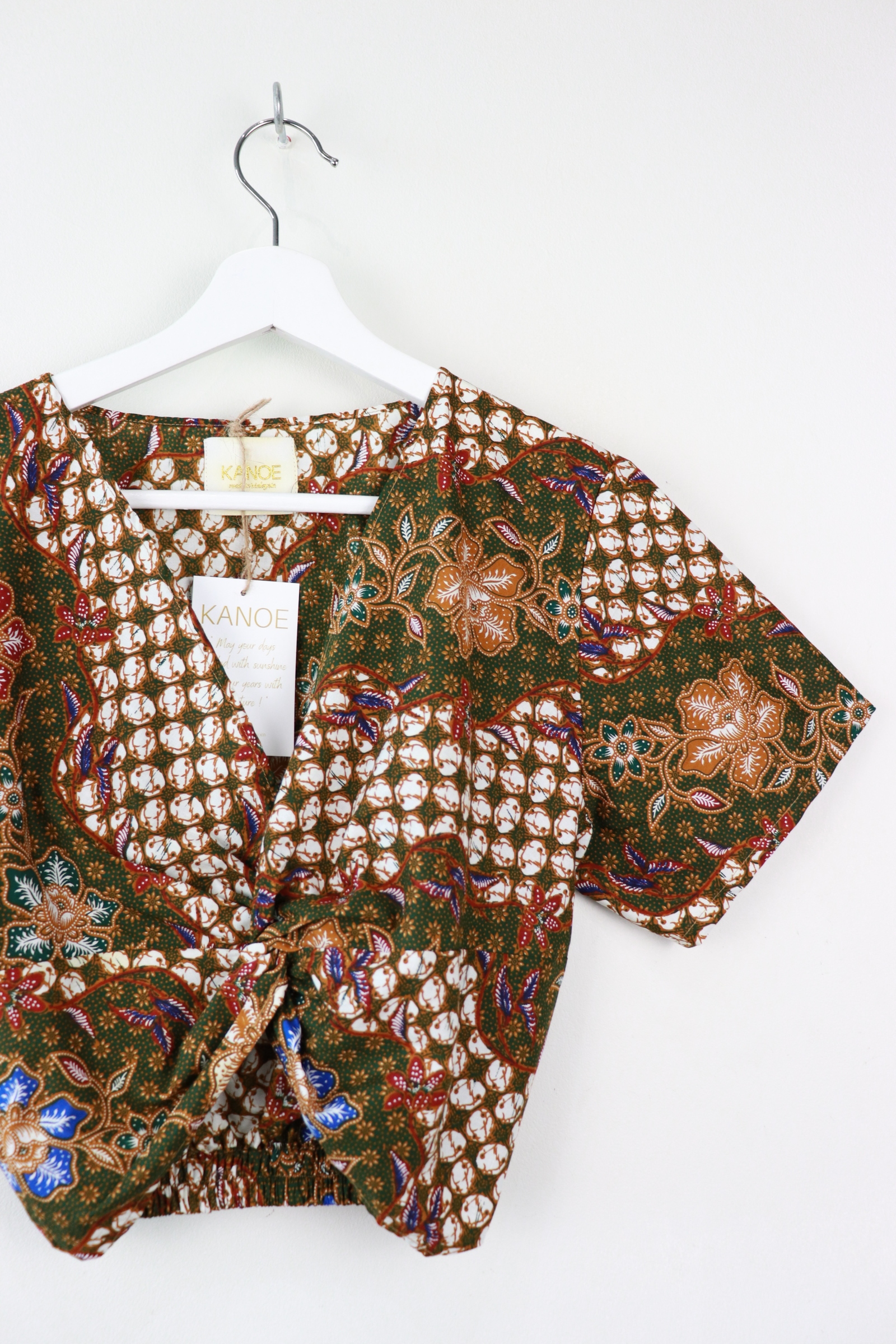 Twisted Front Batik Top - Walnut Wood