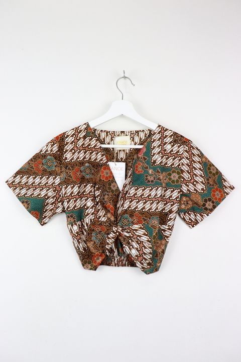 batik-twisted-front-top57