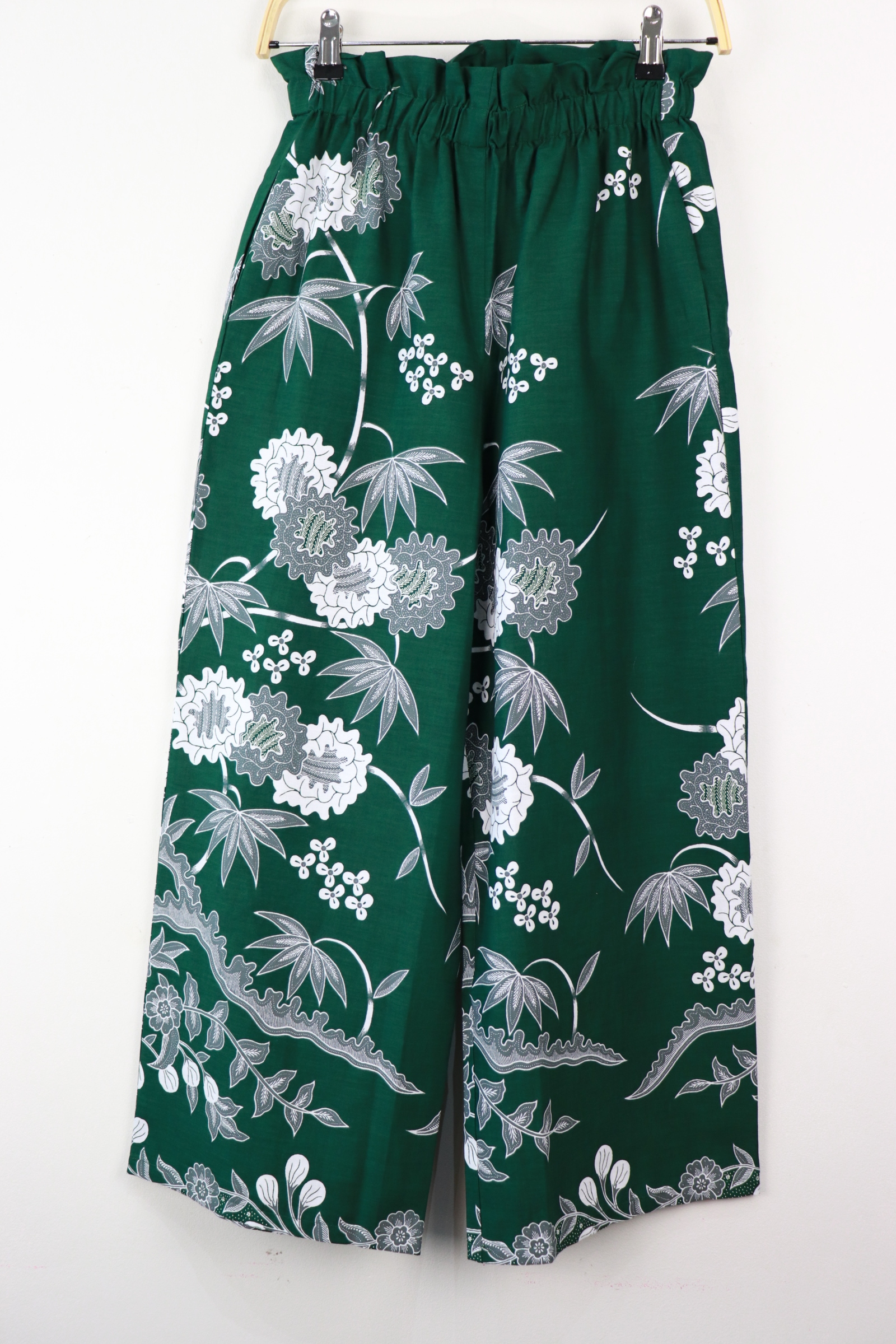 Batik Lounge Pants - Jade Chrysanthemum