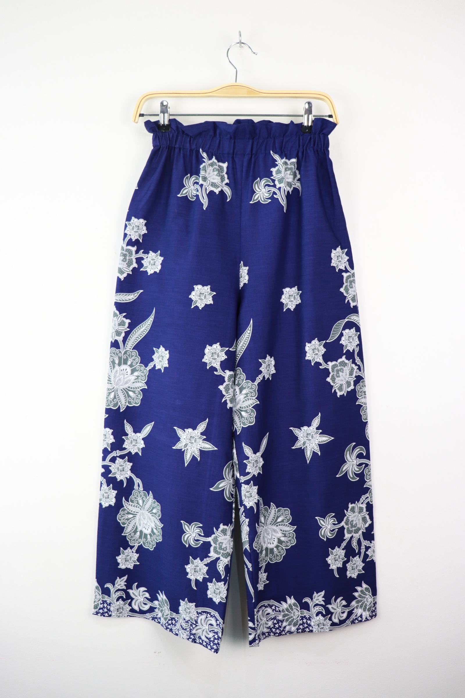 Batik Lounge Pants - Sapphire Hibiscus (S)