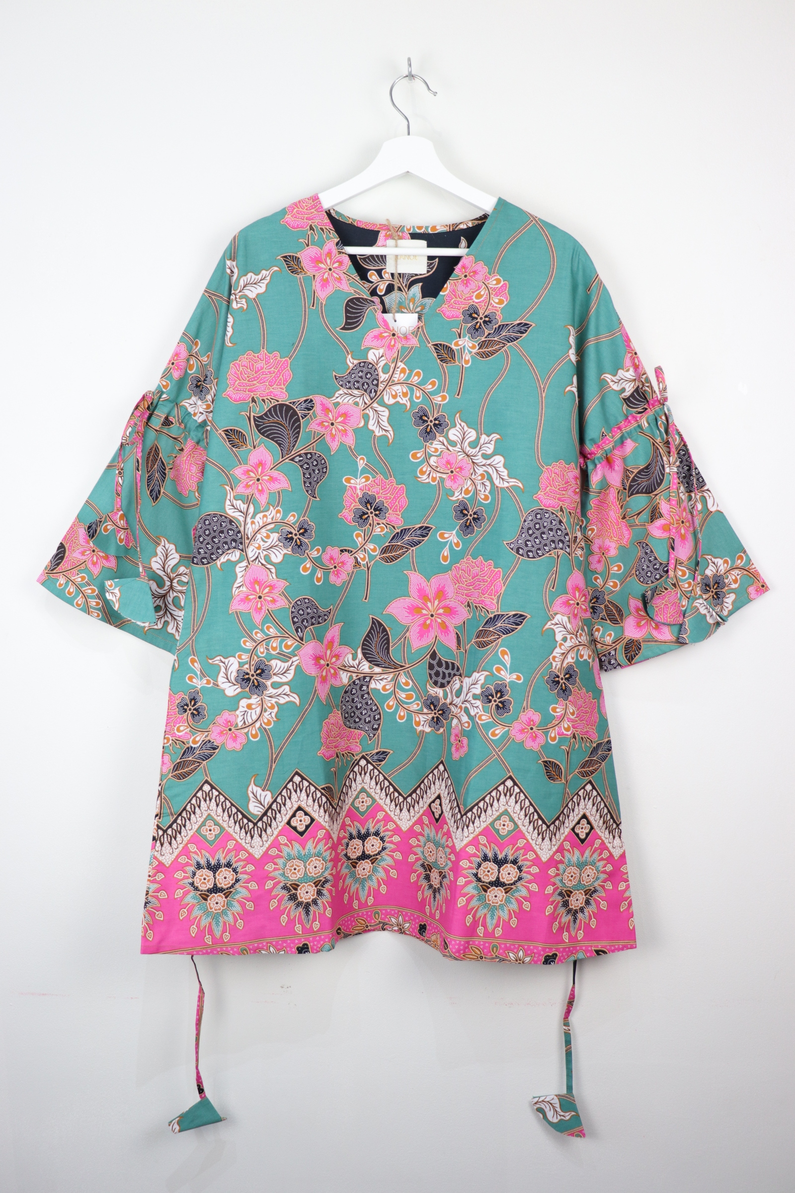 Klassik Batik Dress - Kuih Mama