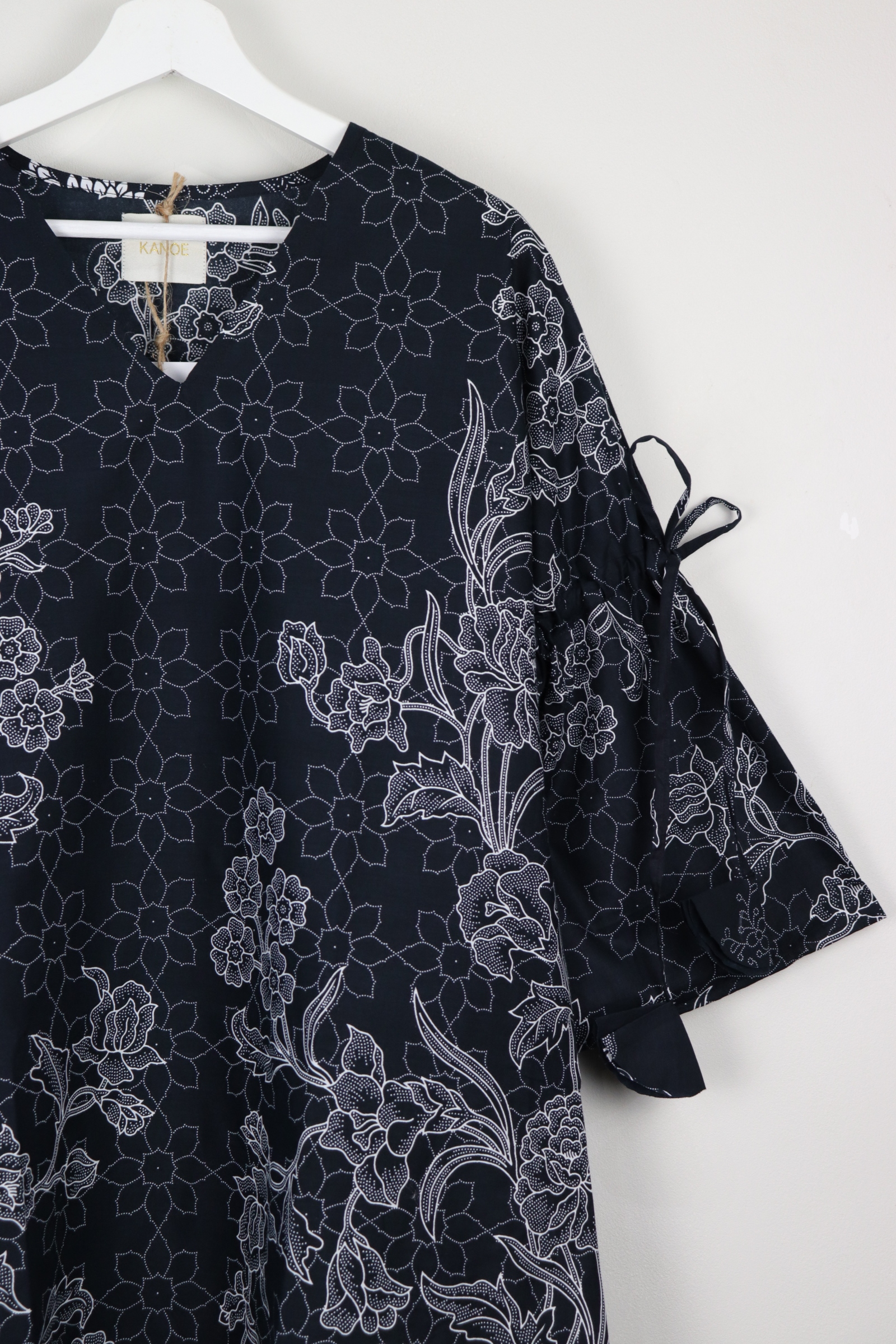 Klassik Batik Dress - Moon Wonder