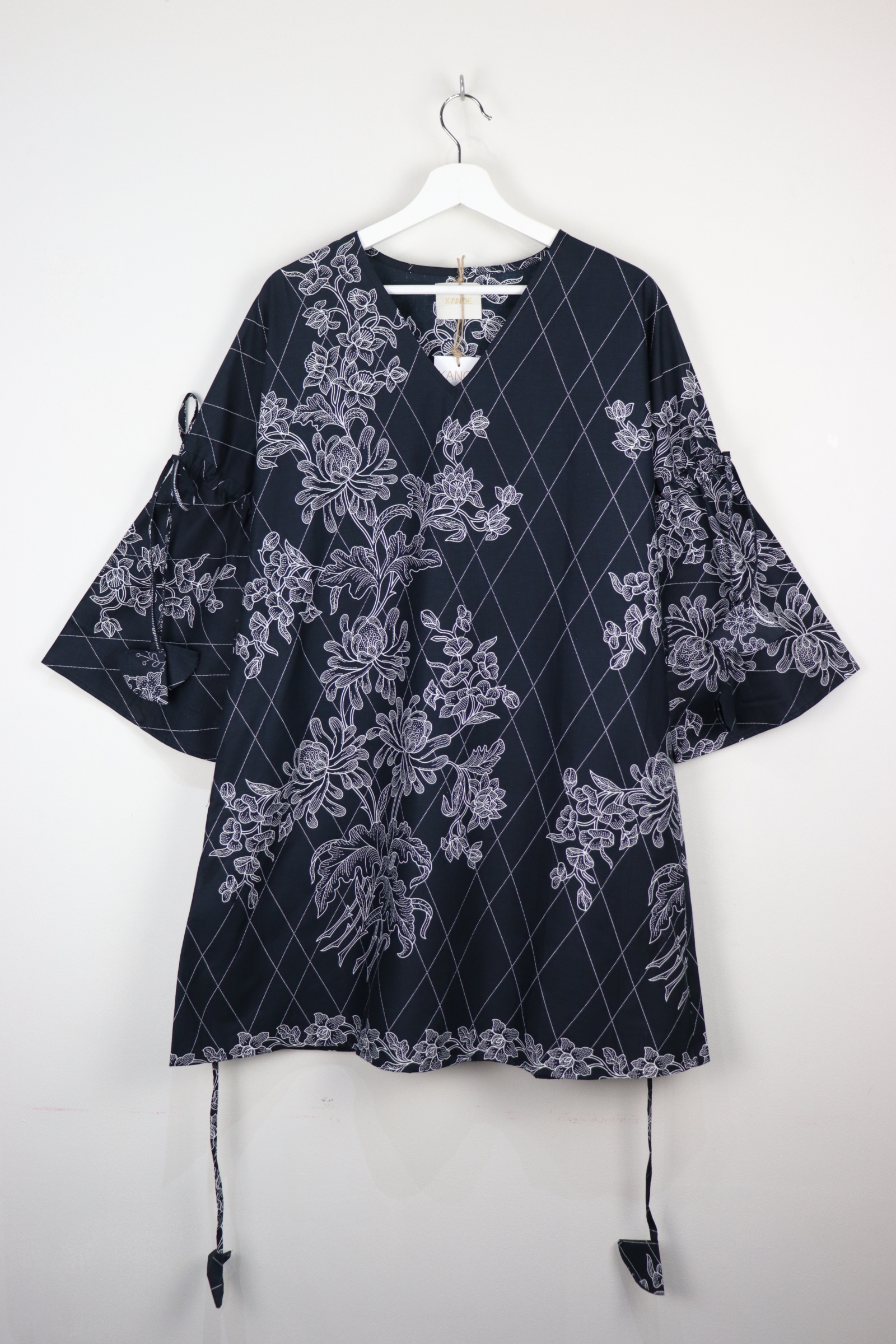 Klassik Batik Dress - Moon Magic
