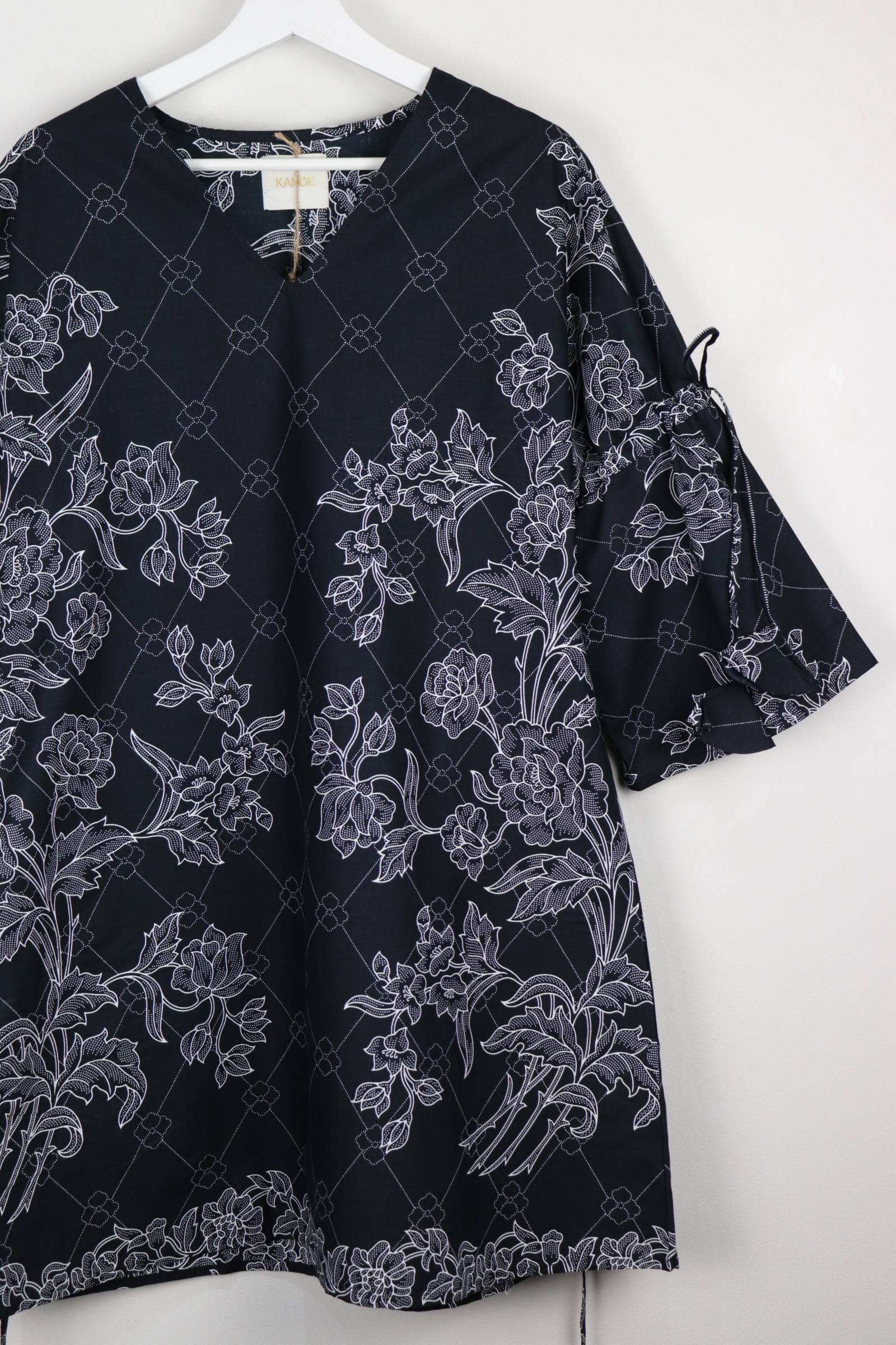 Klassik Batik Dress - Moon Shine