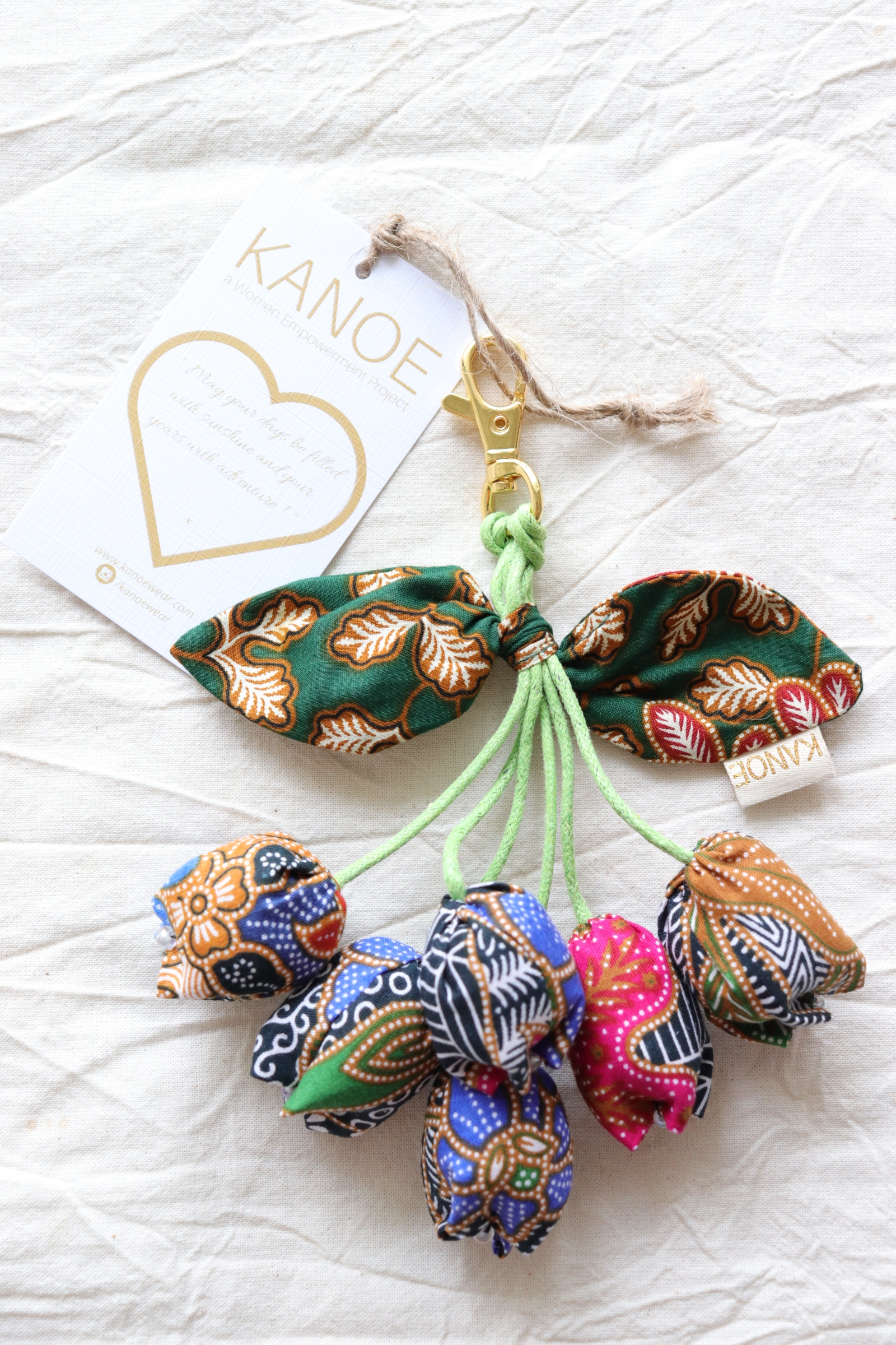 Bougainvillea Batik Keychain - Sakura Fun