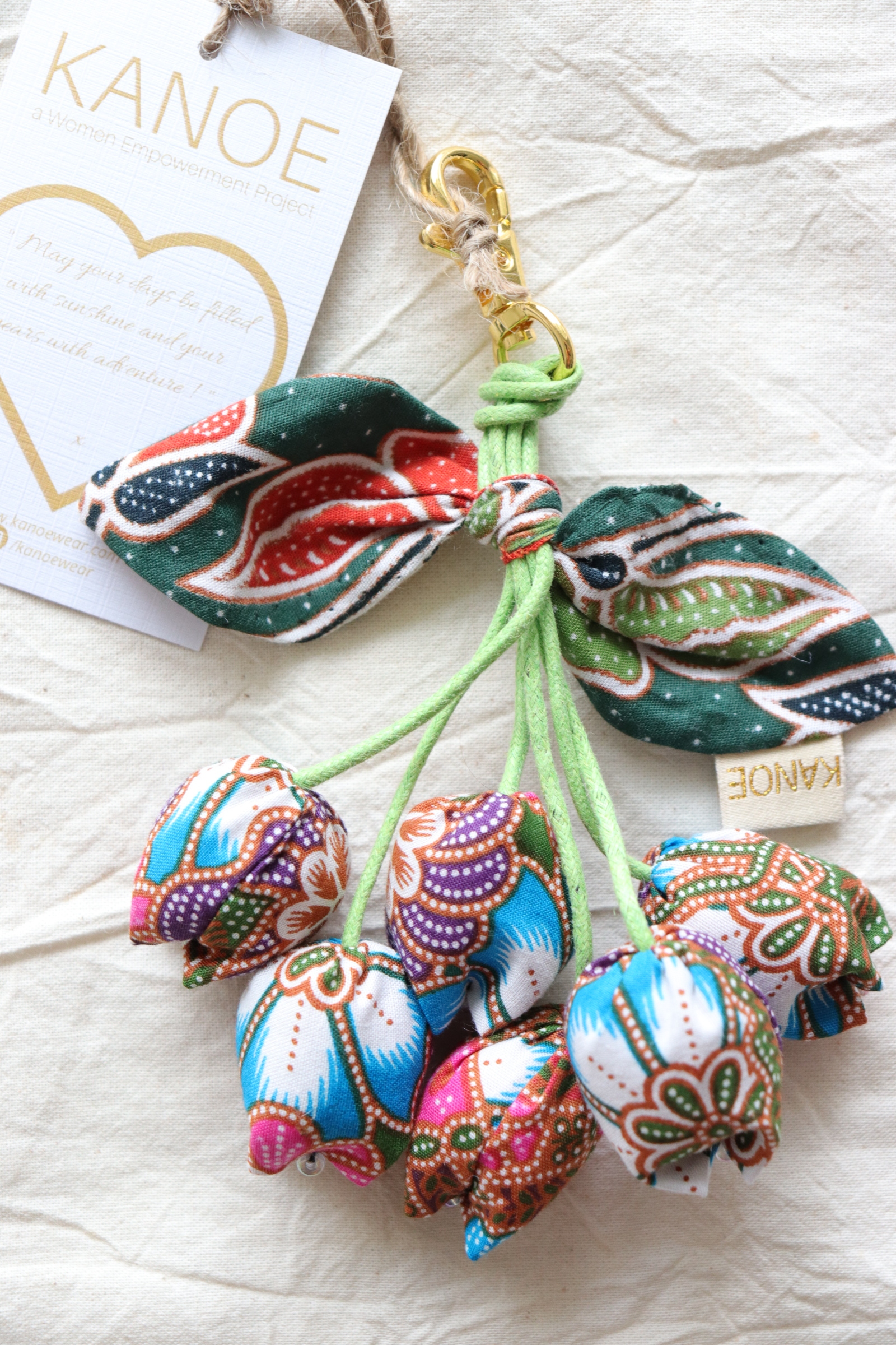 Bougainvillea Batik Keychain - Sakura Wonder