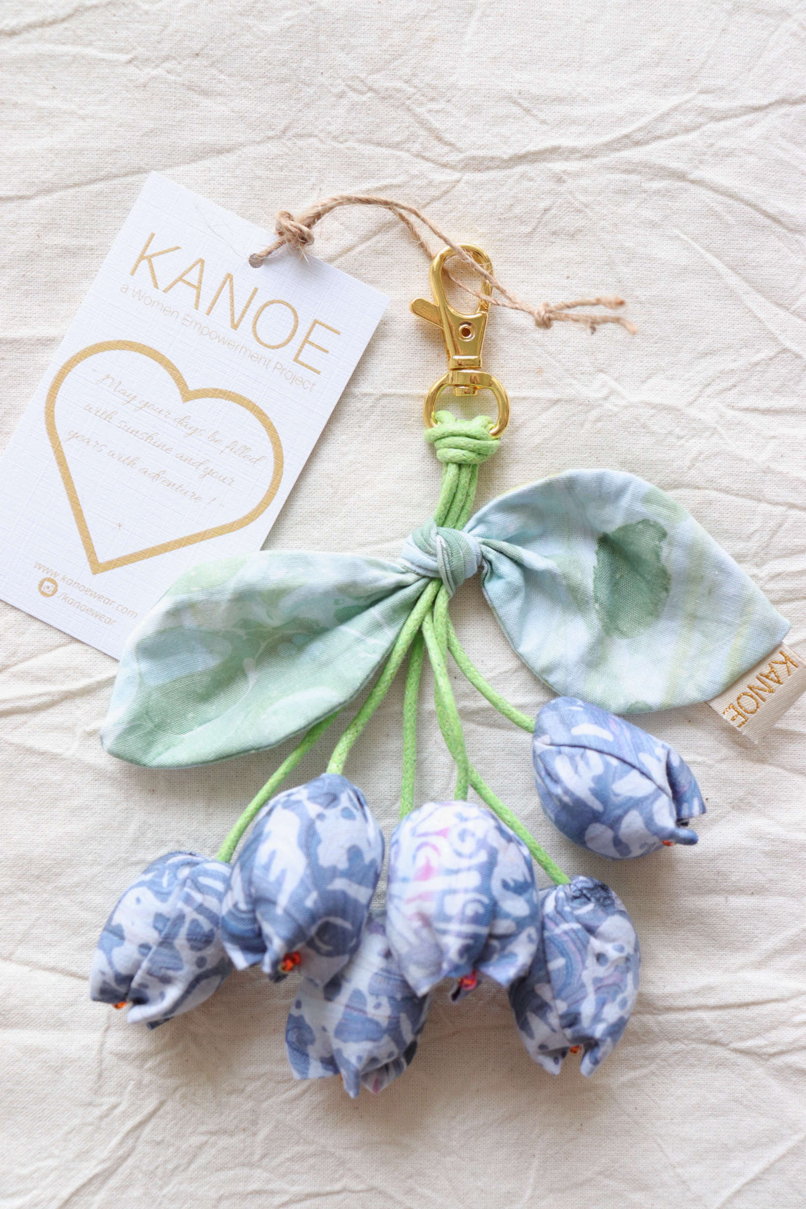 Bougainvillea Batik Keychain - Morning Glowy [Handmade Batik]