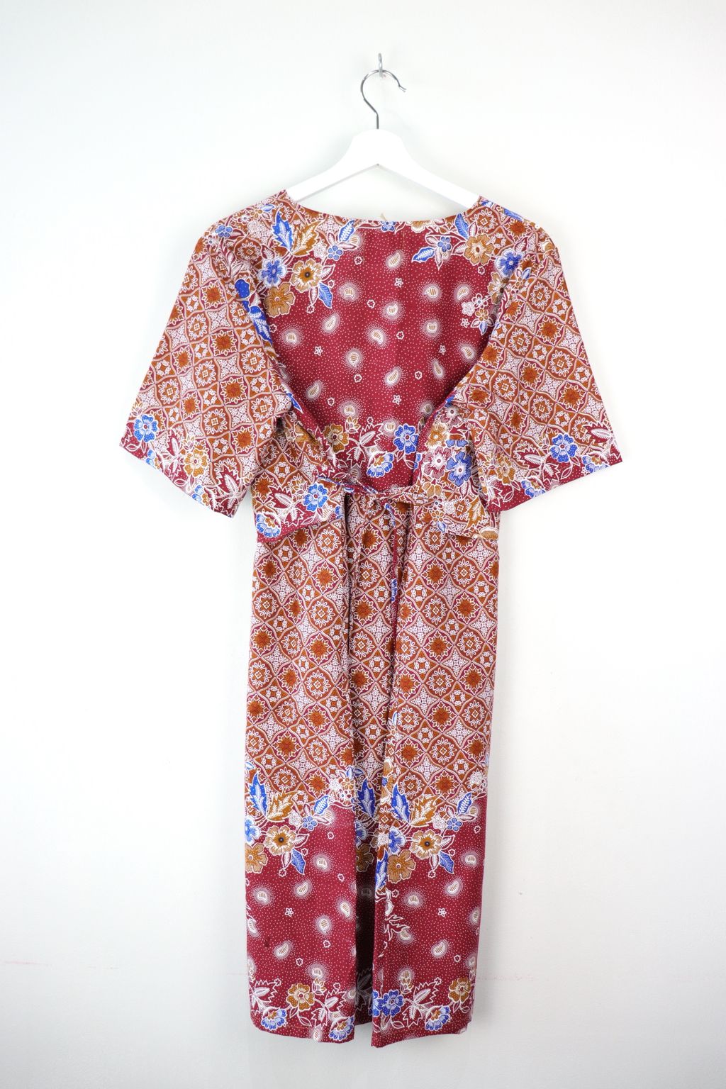 batik-twisted-front-dress17