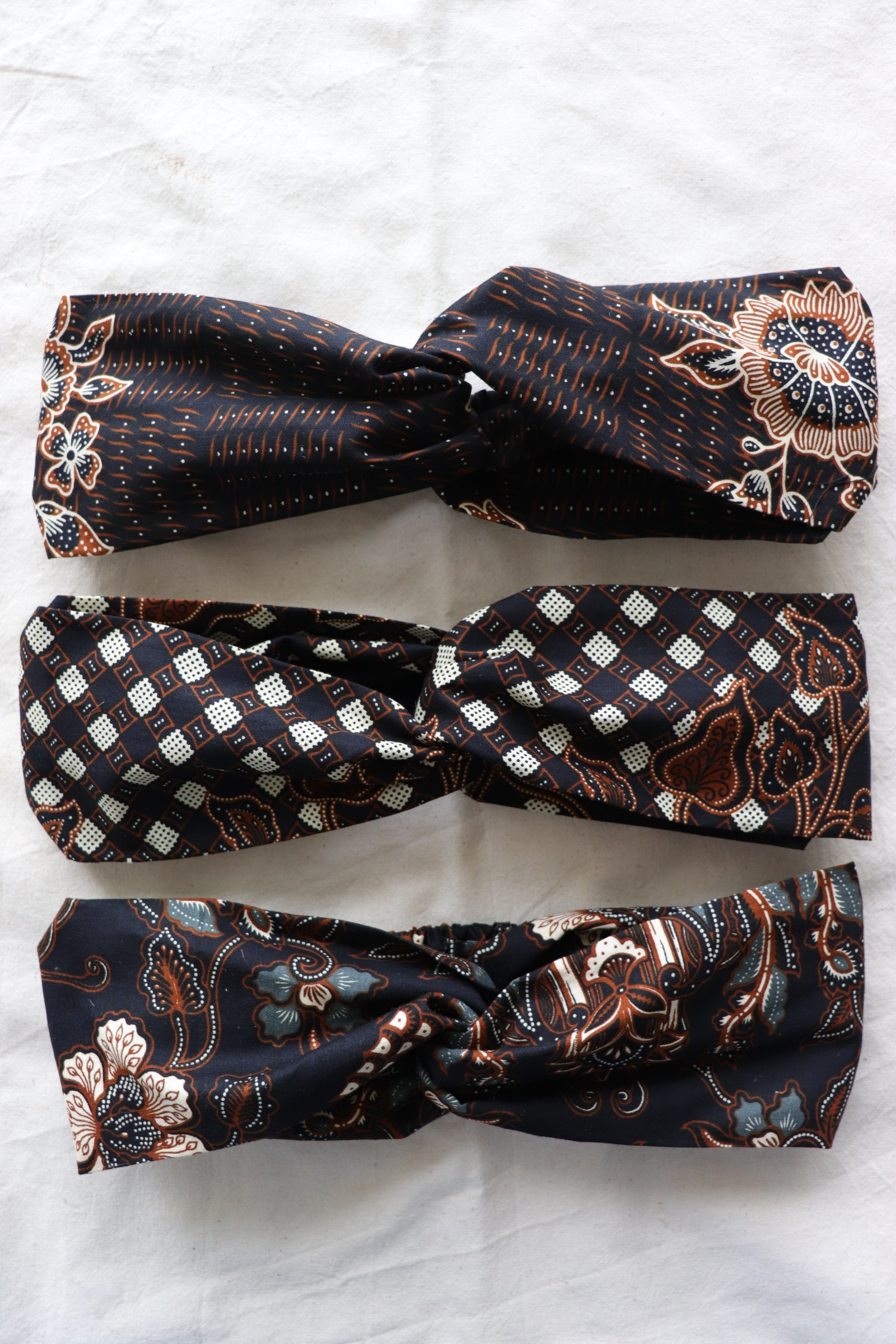Crossover Batik Headbands [Set of 3] - Cola Fizz