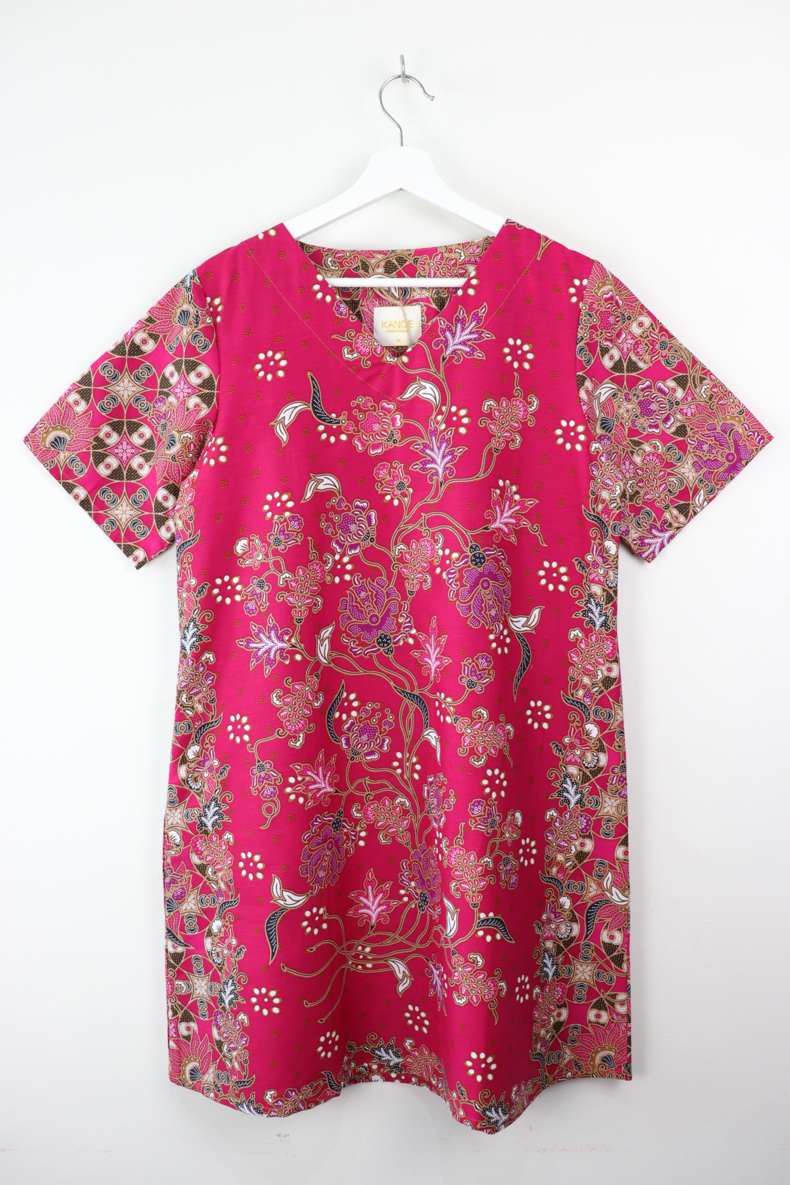 Batik Basic V-neck Dress - Rose Pudding (M)