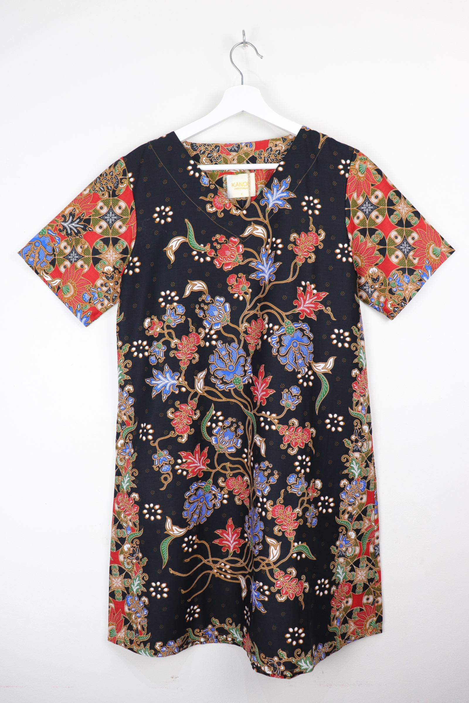 Batik Basic V-neck Dress - Choco Berry (S)