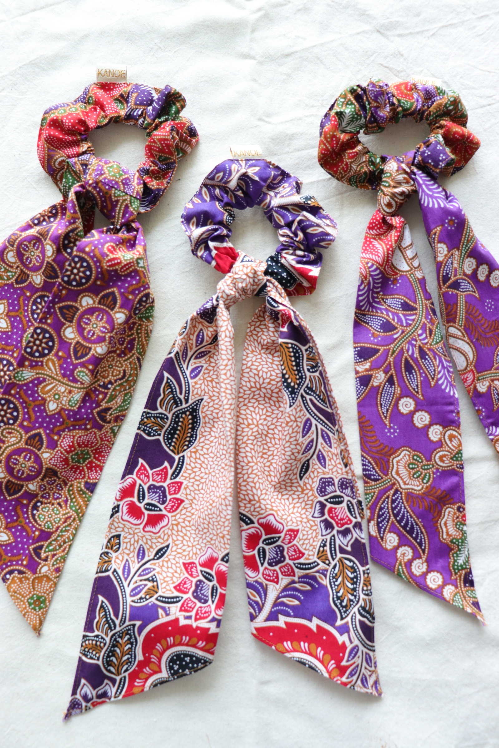 Batik Scrunchie w/ Ribbon [Set of 3] - Violet Ray