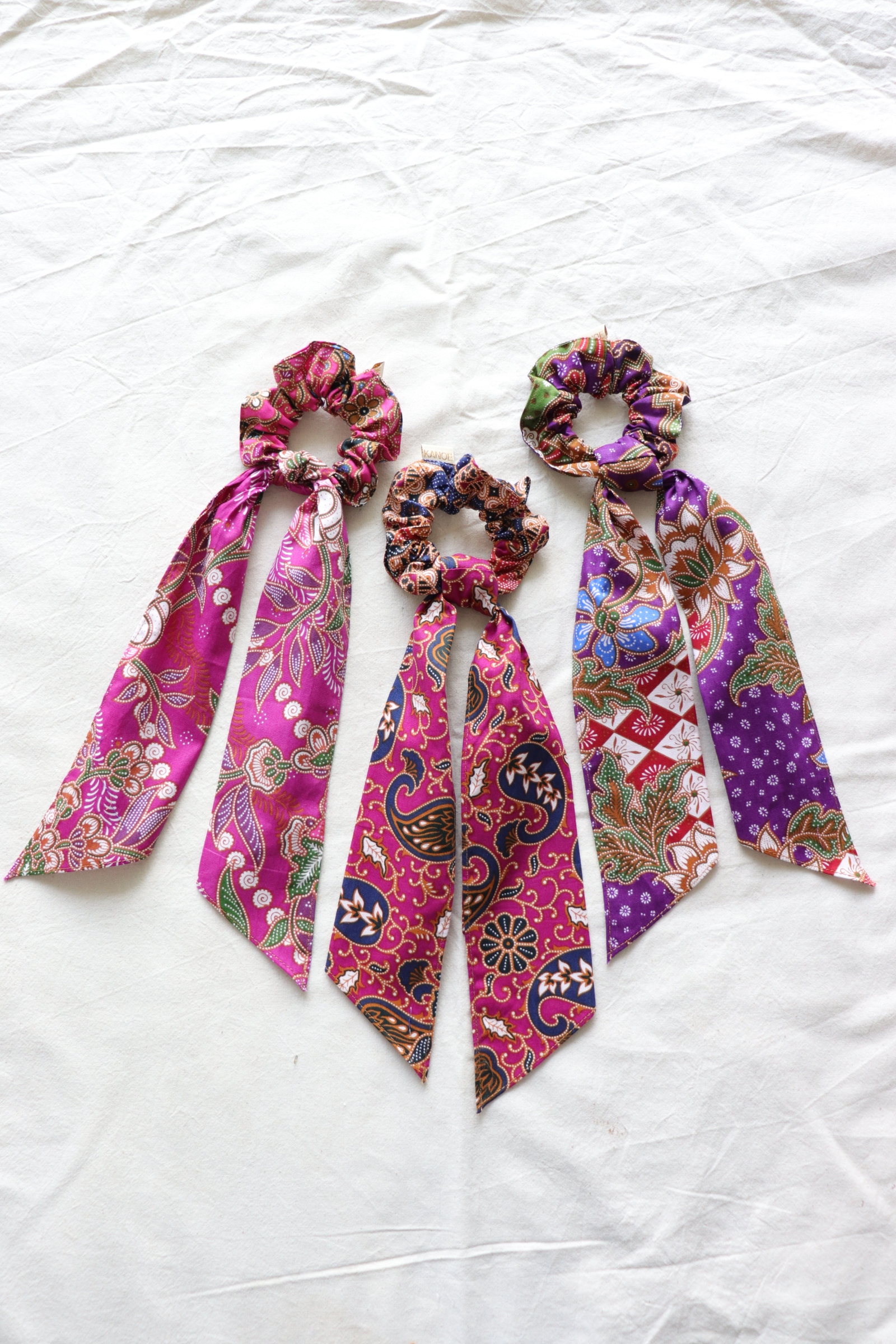 Batik Scrunchie w/ Ribbon [Set of 3] - Plum Violet