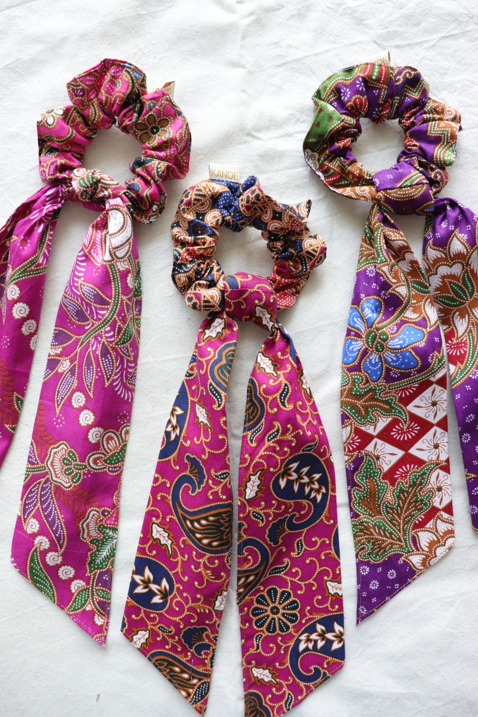 Batik Scrunchie w/ Ribbon [Set of 3] - Plum Violet