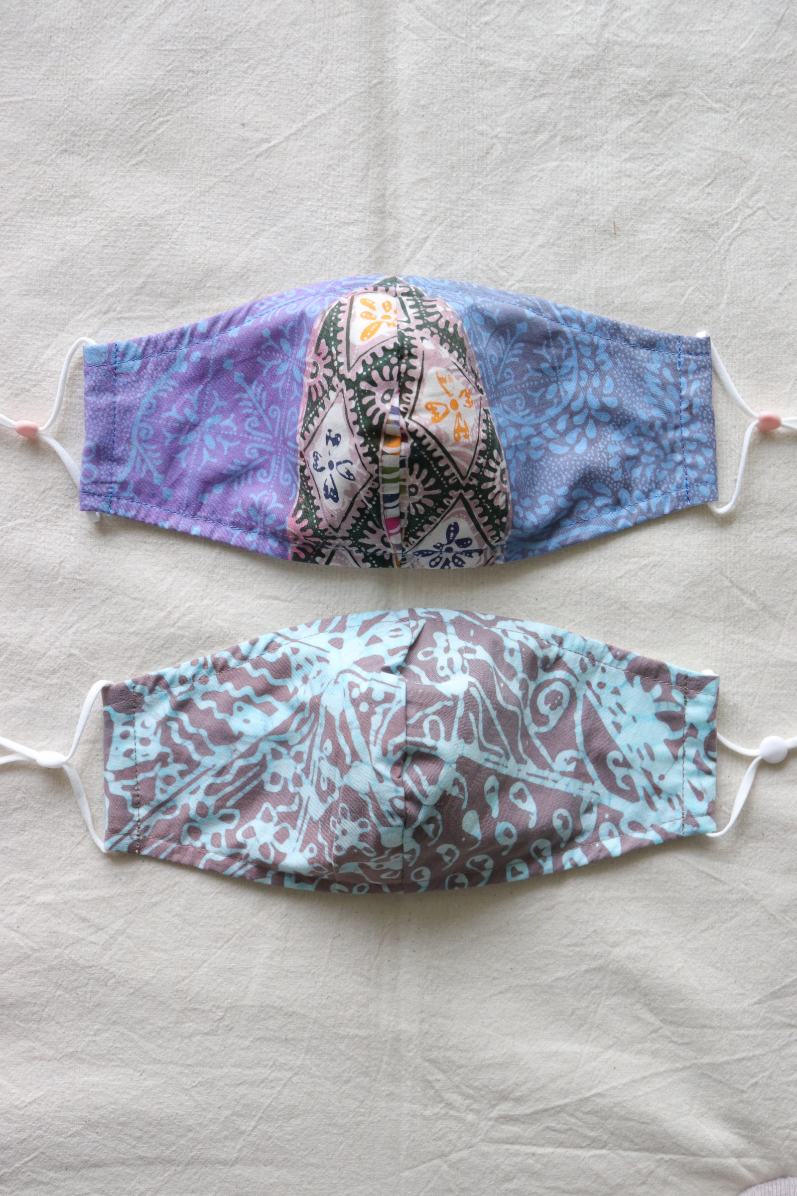 Handmade Batik Mask - Calm Blu