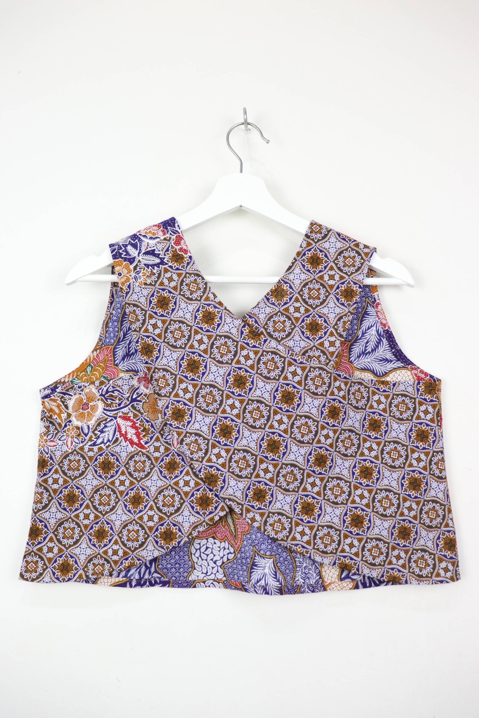 Two-Tone Napkin Batik Top - Kue Talam (M)
