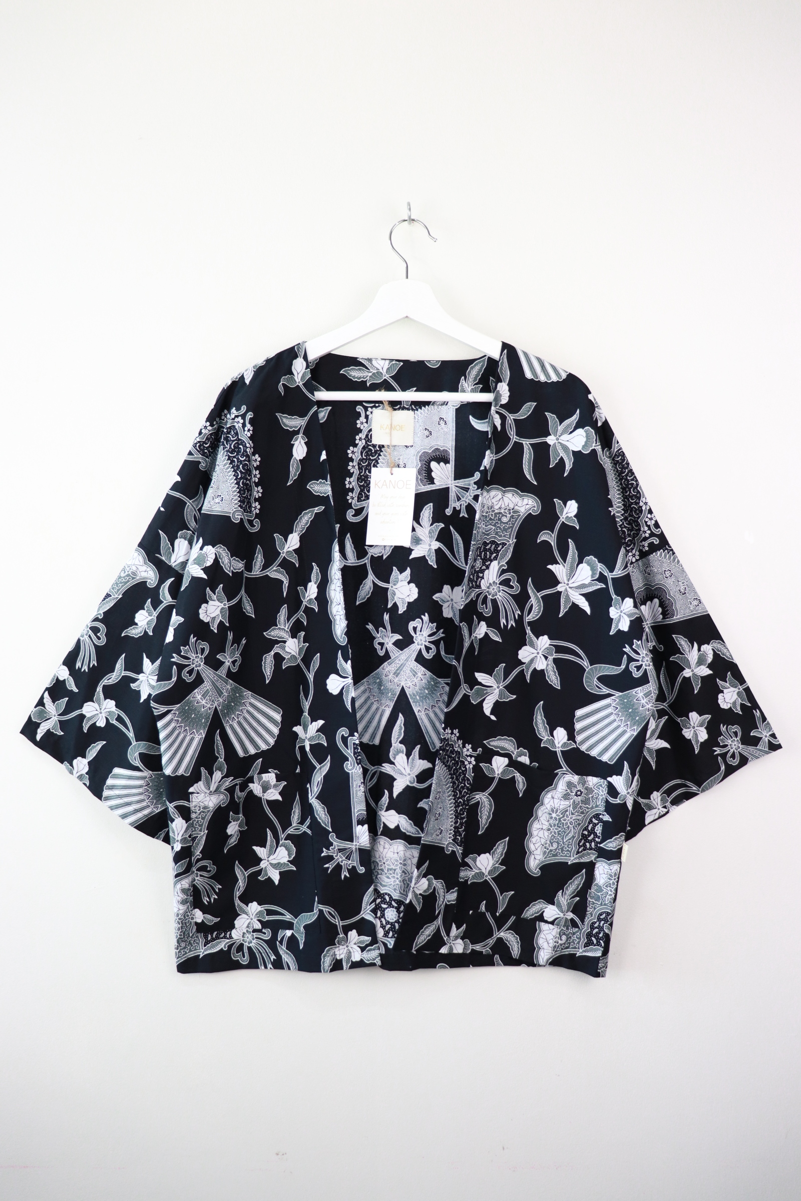 Batik Kimono Basic - Black Berries