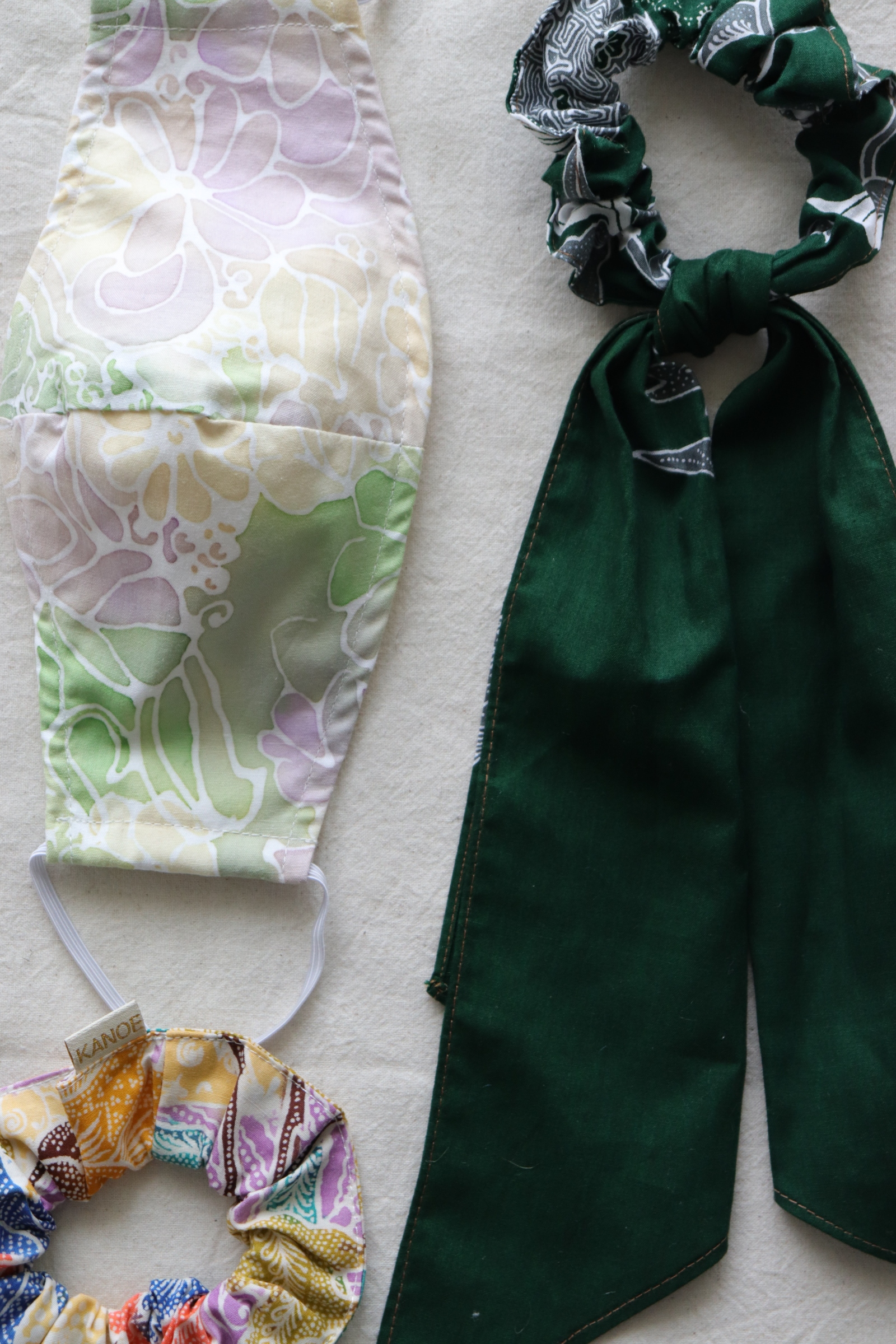 Christmas Accessory Gift Set - Mistletoe