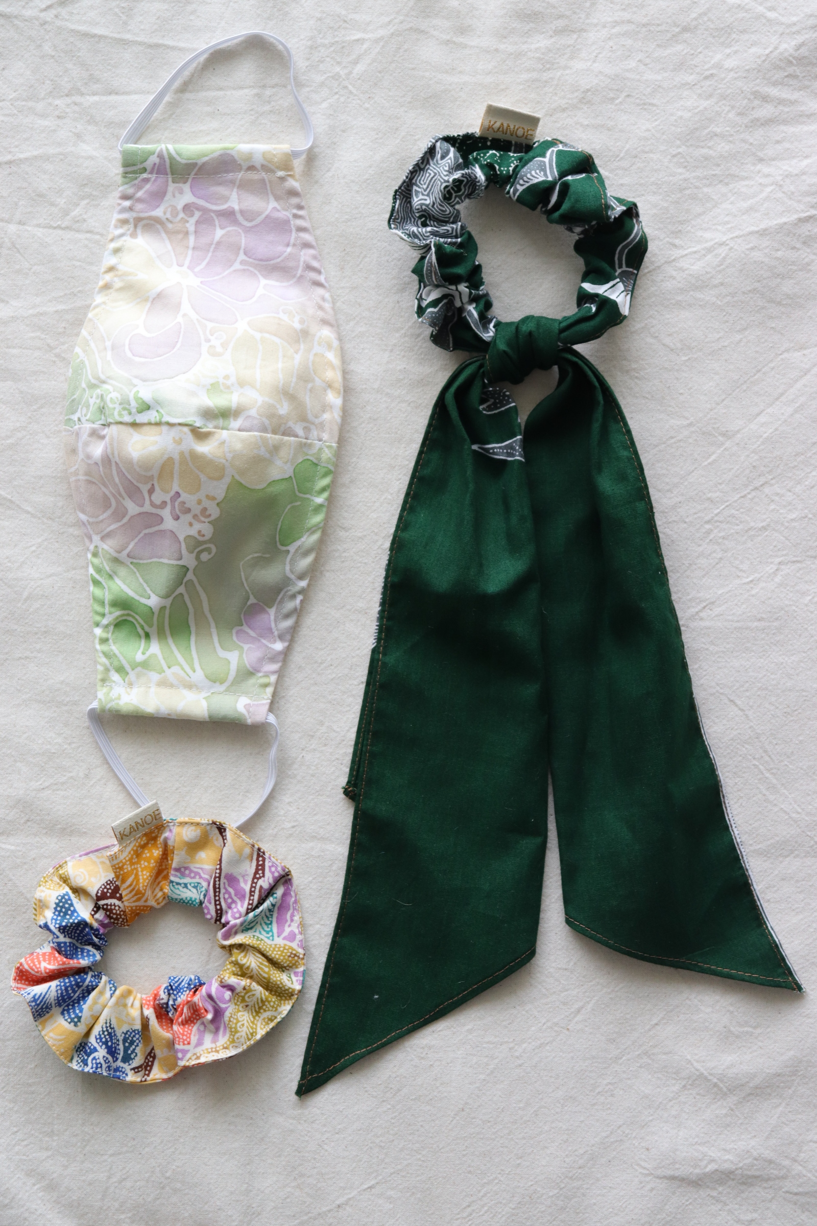 Christmas Accessory Gift Set - Mistletoe