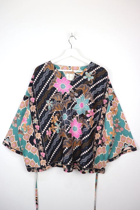 big-girl-batik-top81