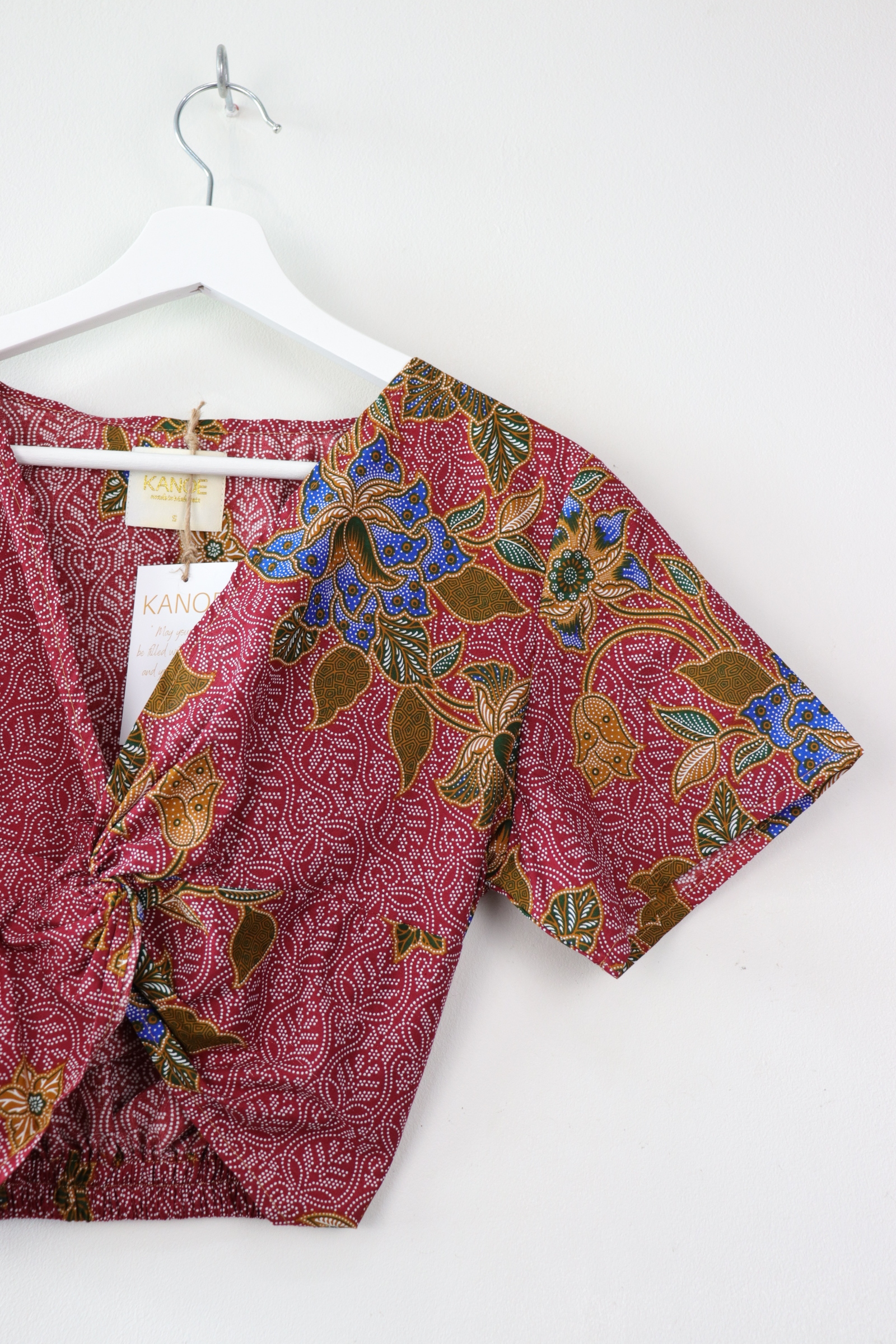 Twisted Front Batik Top - Hibiscus 
