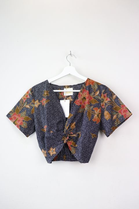 batik-twisted-front-top18