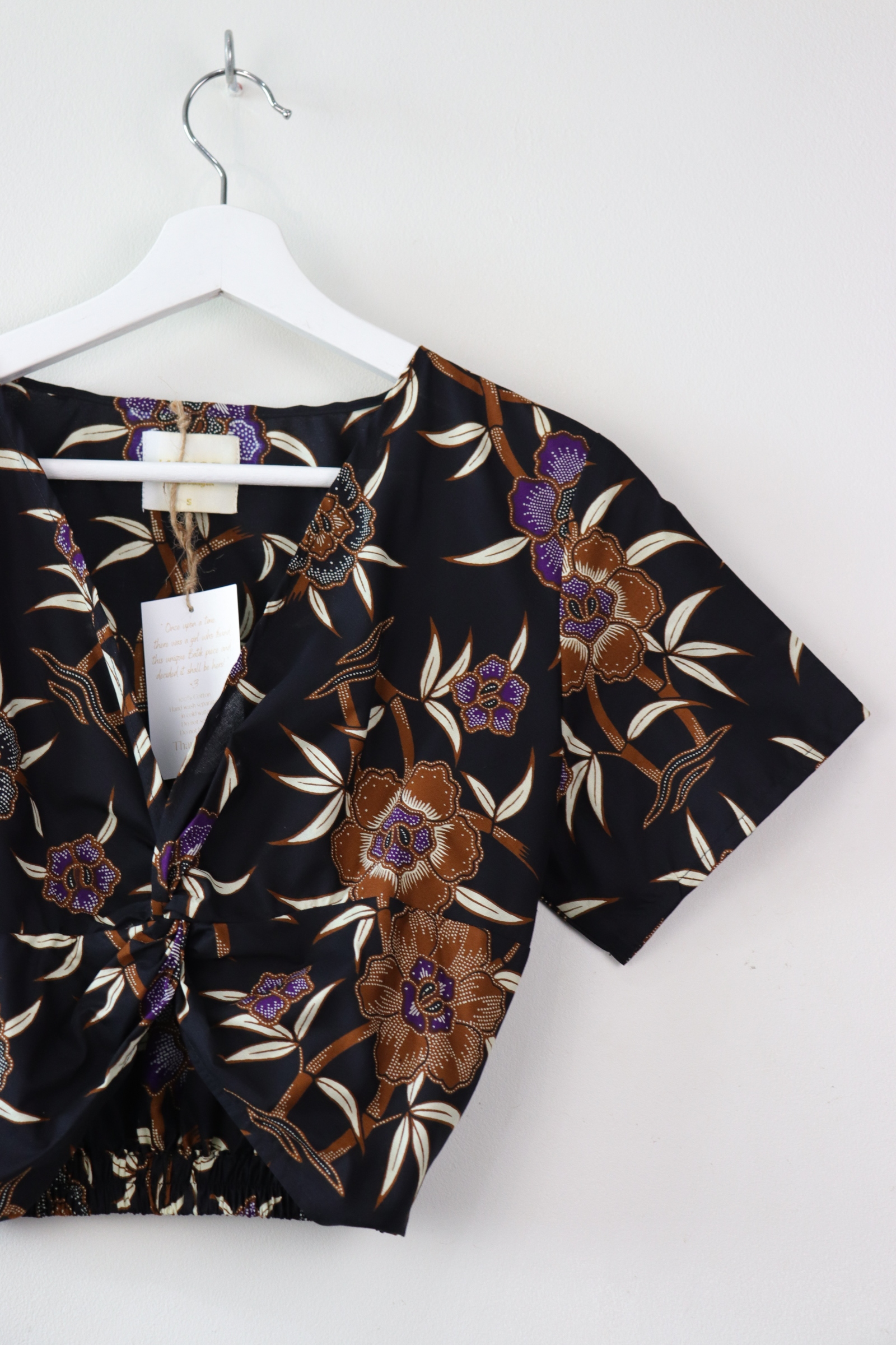 Twisted Front Batik Top - Iris Twist (Purple) [ L ]