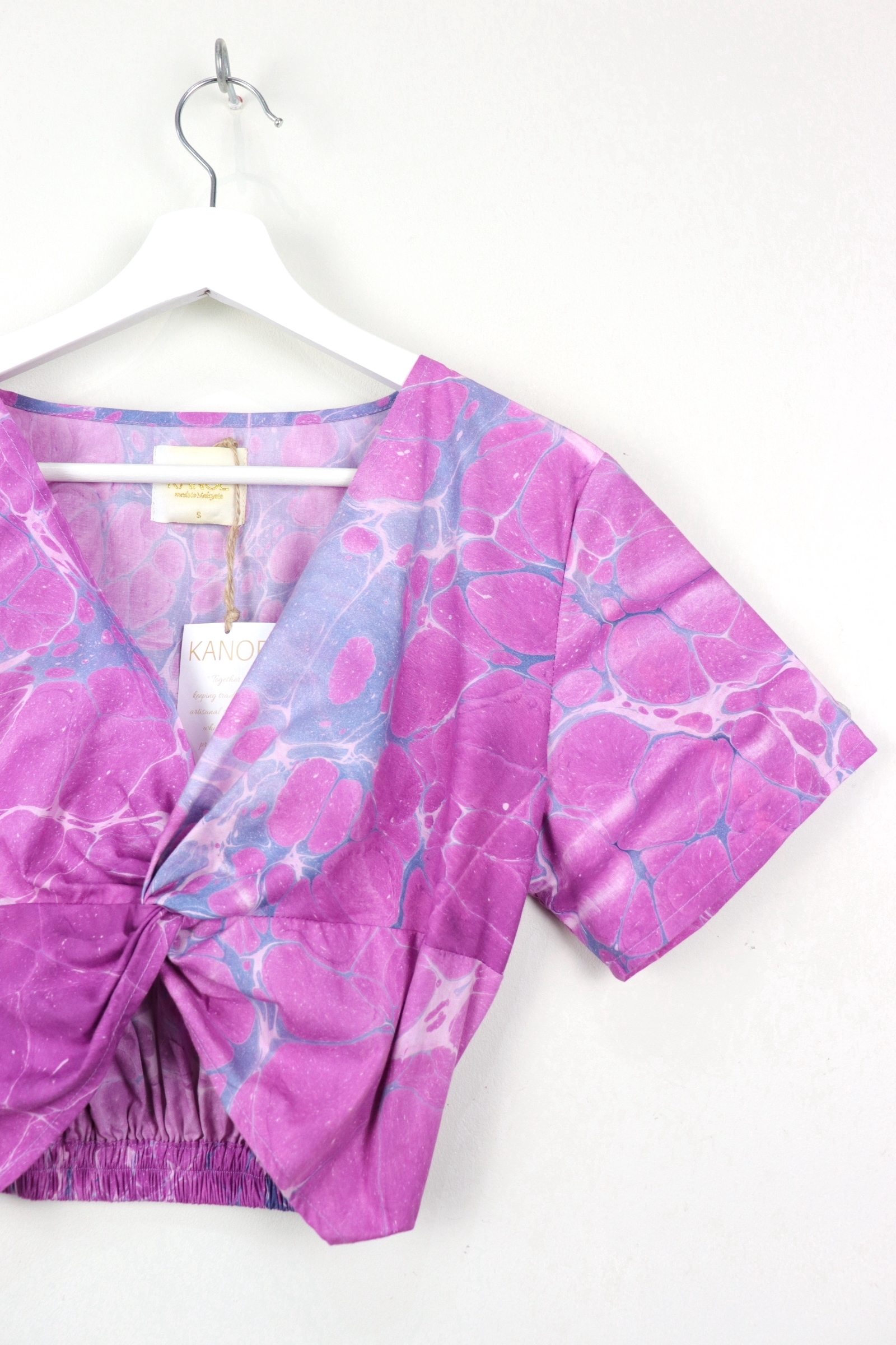 HandMarbled Twisted Top - Bubblegum