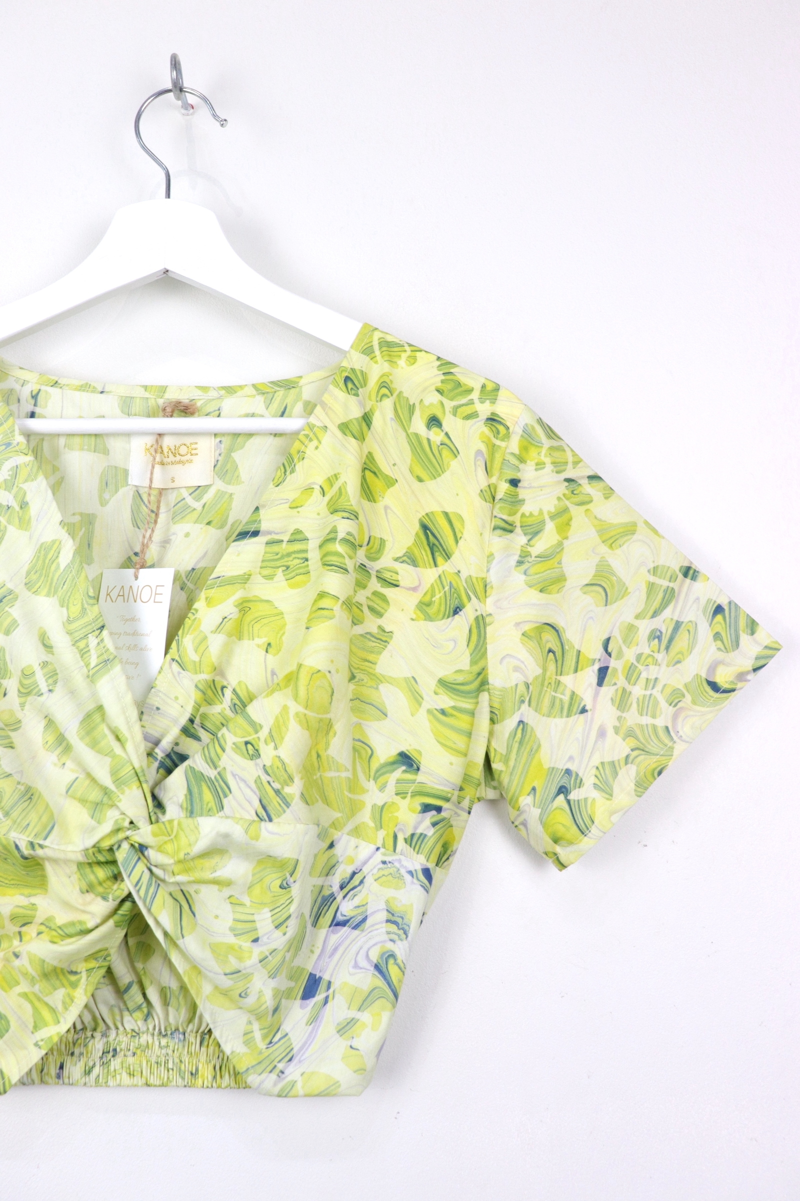 HandStamped Twisted Top - Lemon Glow