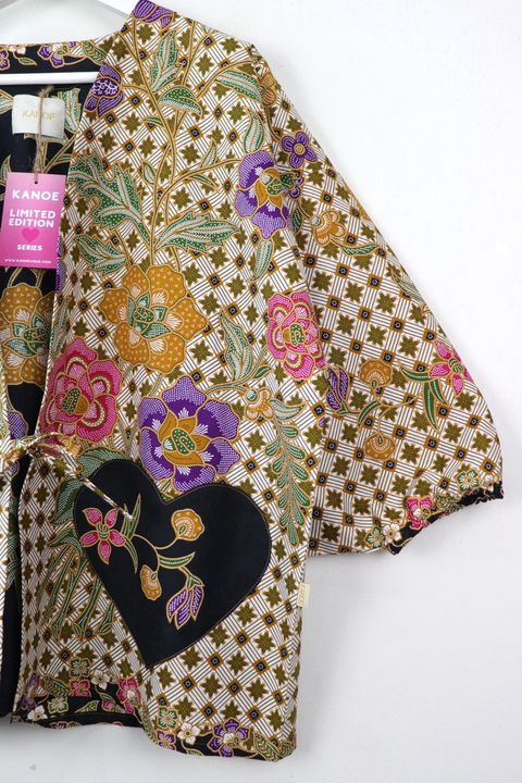 kimono signature heart pockets 10