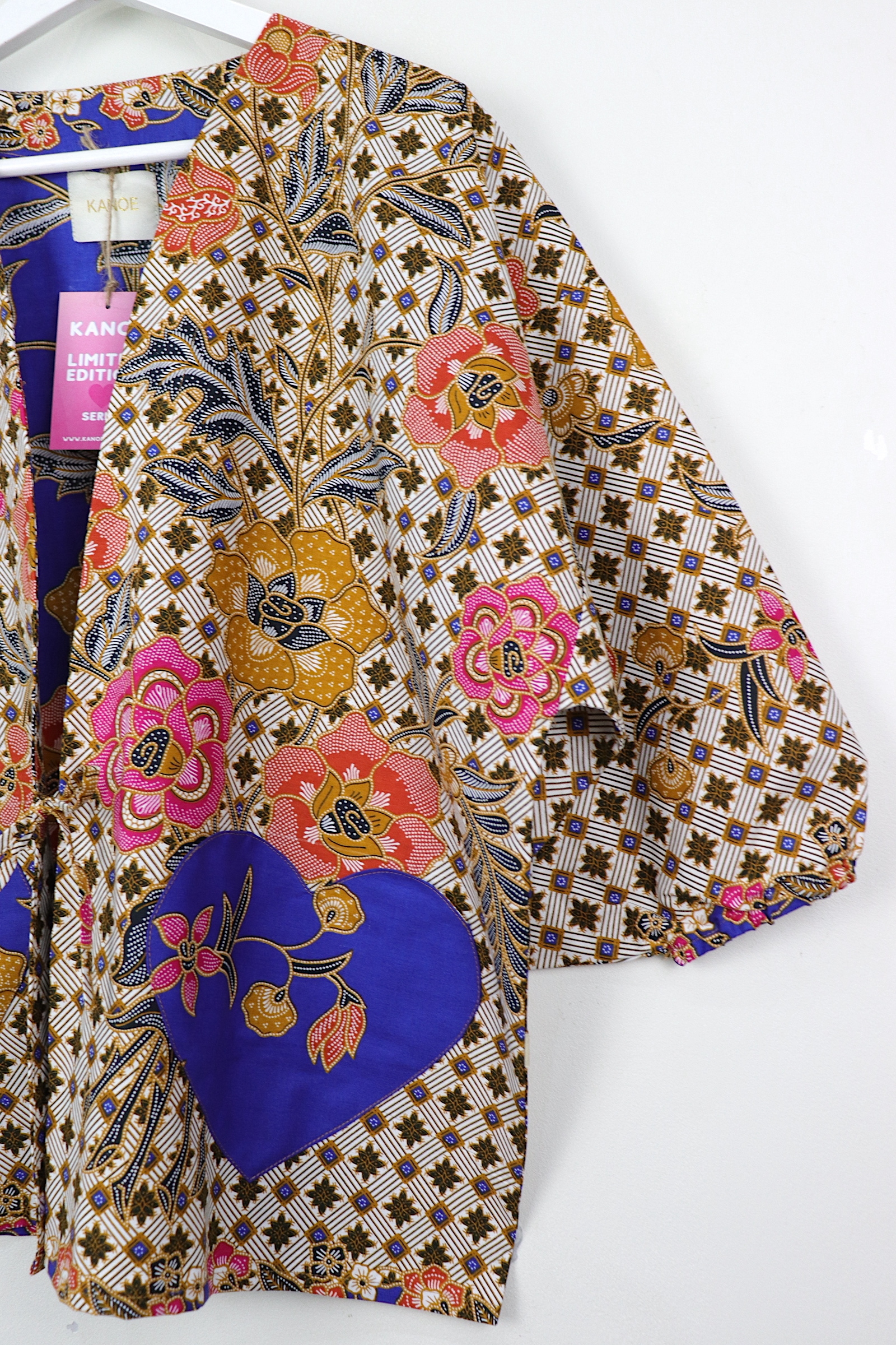 Kimono Signature Heart Pockets - Caring Heart