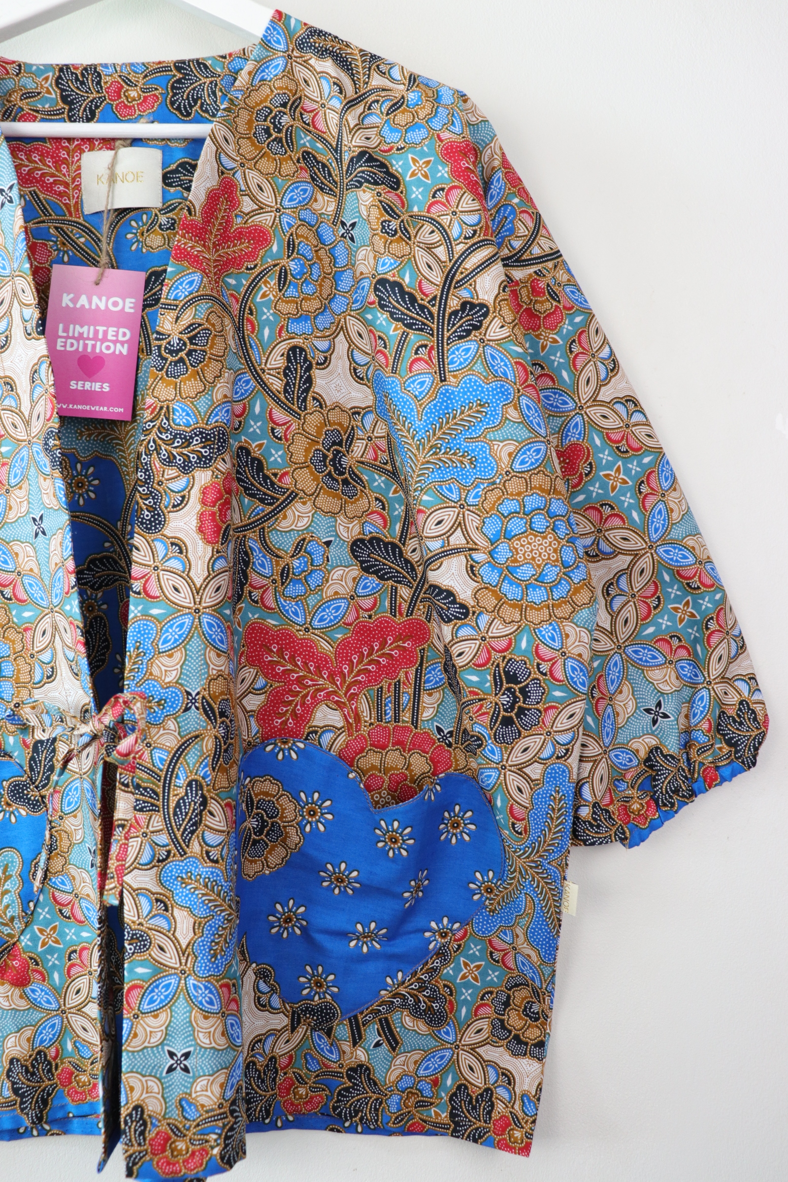 Kimono Signature Heart Pockets - Love-a-lot